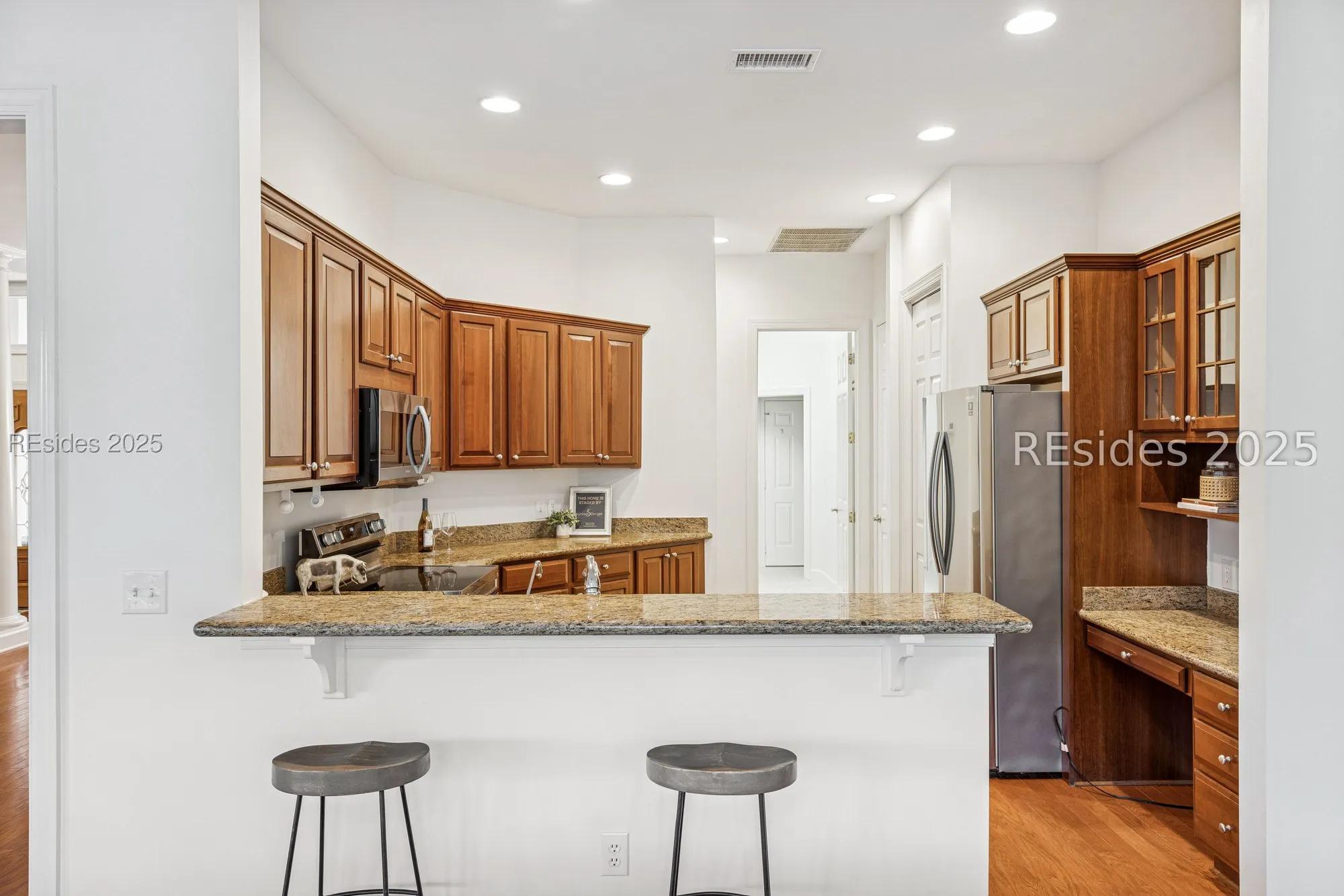 Property Slideshow image 27 of 65 | 8 branford ln, Hilton Head Island, SC, 29926