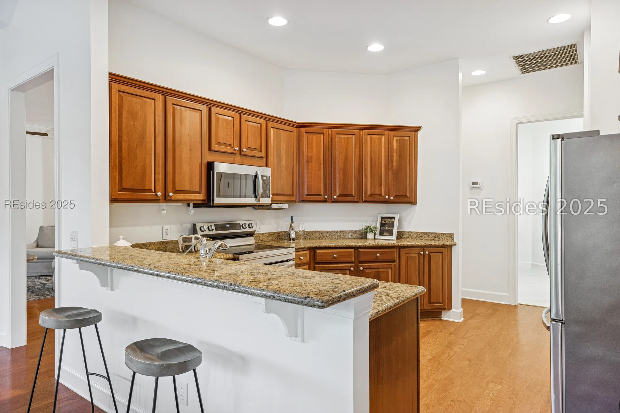 Property Slideshow image 29 of 65 | 8 branford ln, Hilton Head Island, SC, 29926