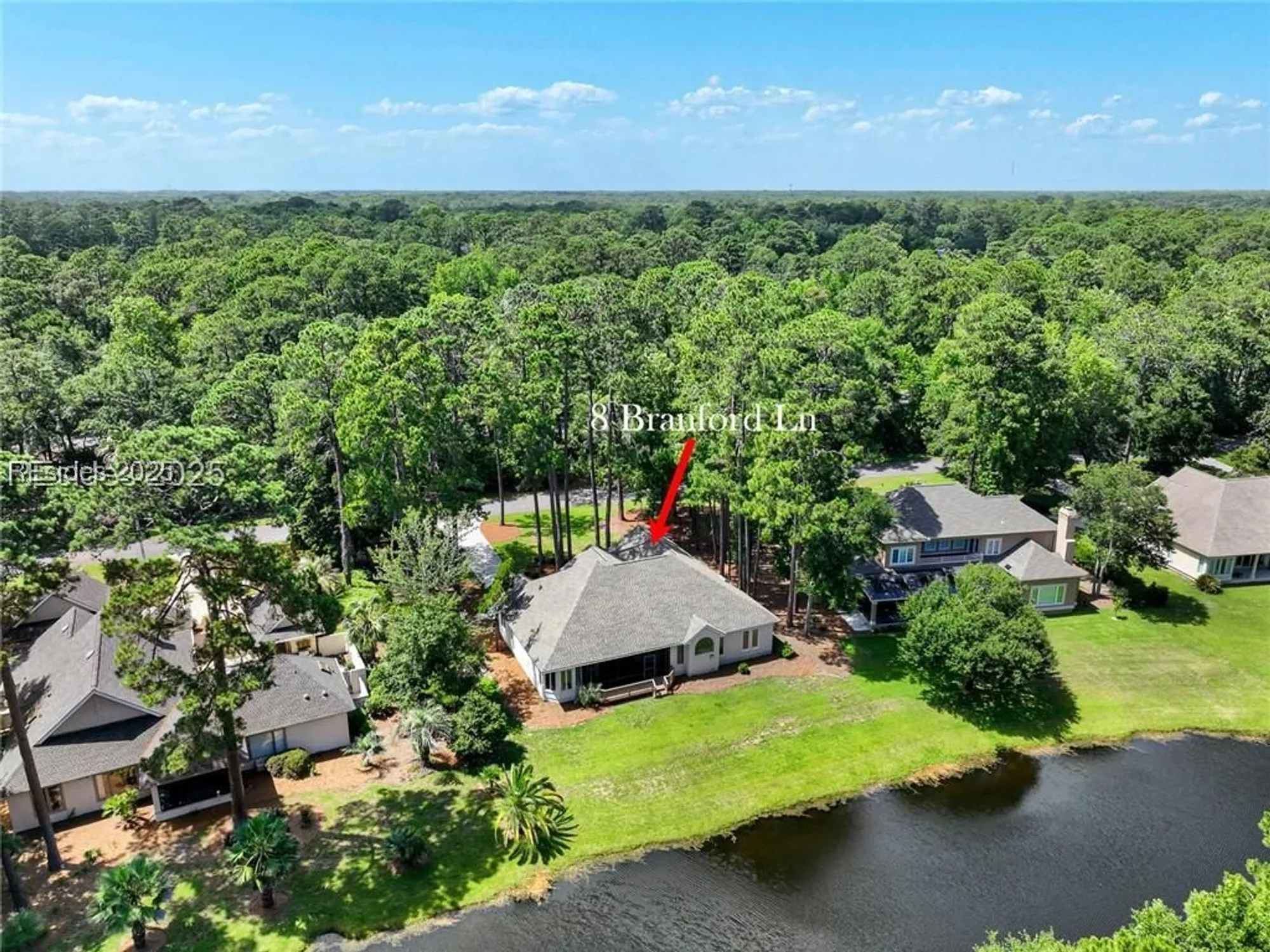 Property Slideshow image 2 of 65 | 8 branford ln, Hilton Head Island, SC, 29926