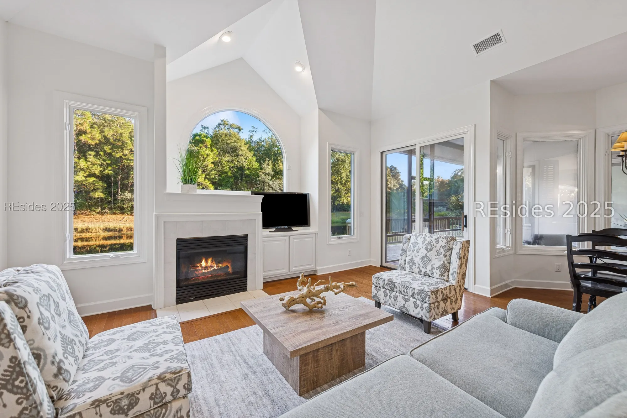 Property Slideshow image 22 of 65 | 8 branford ln, Hilton Head Island, SC, 29926