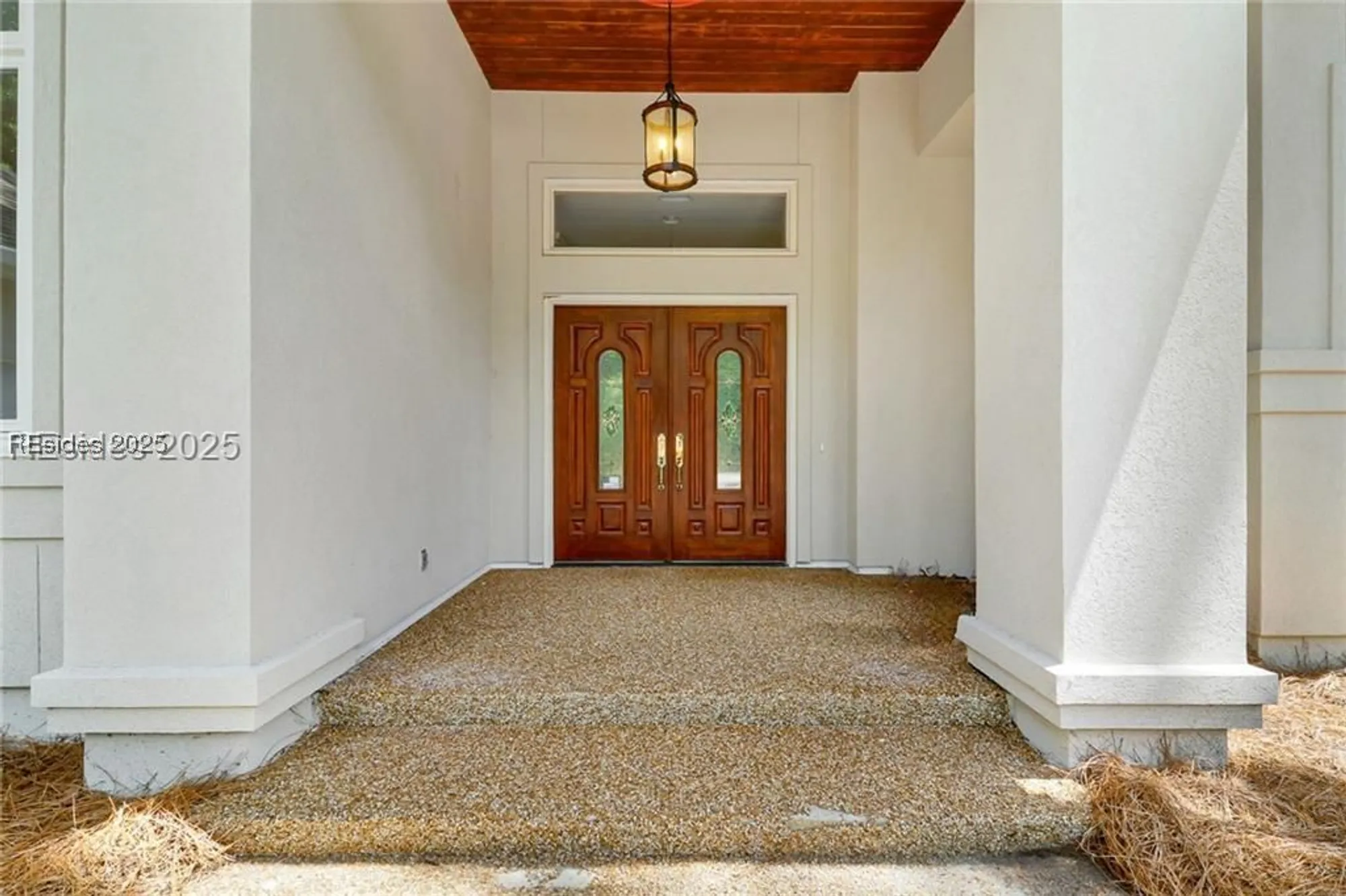 Property Slideshow image 3 of 65 | 8 branford ln, Hilton Head Island, SC, 29926