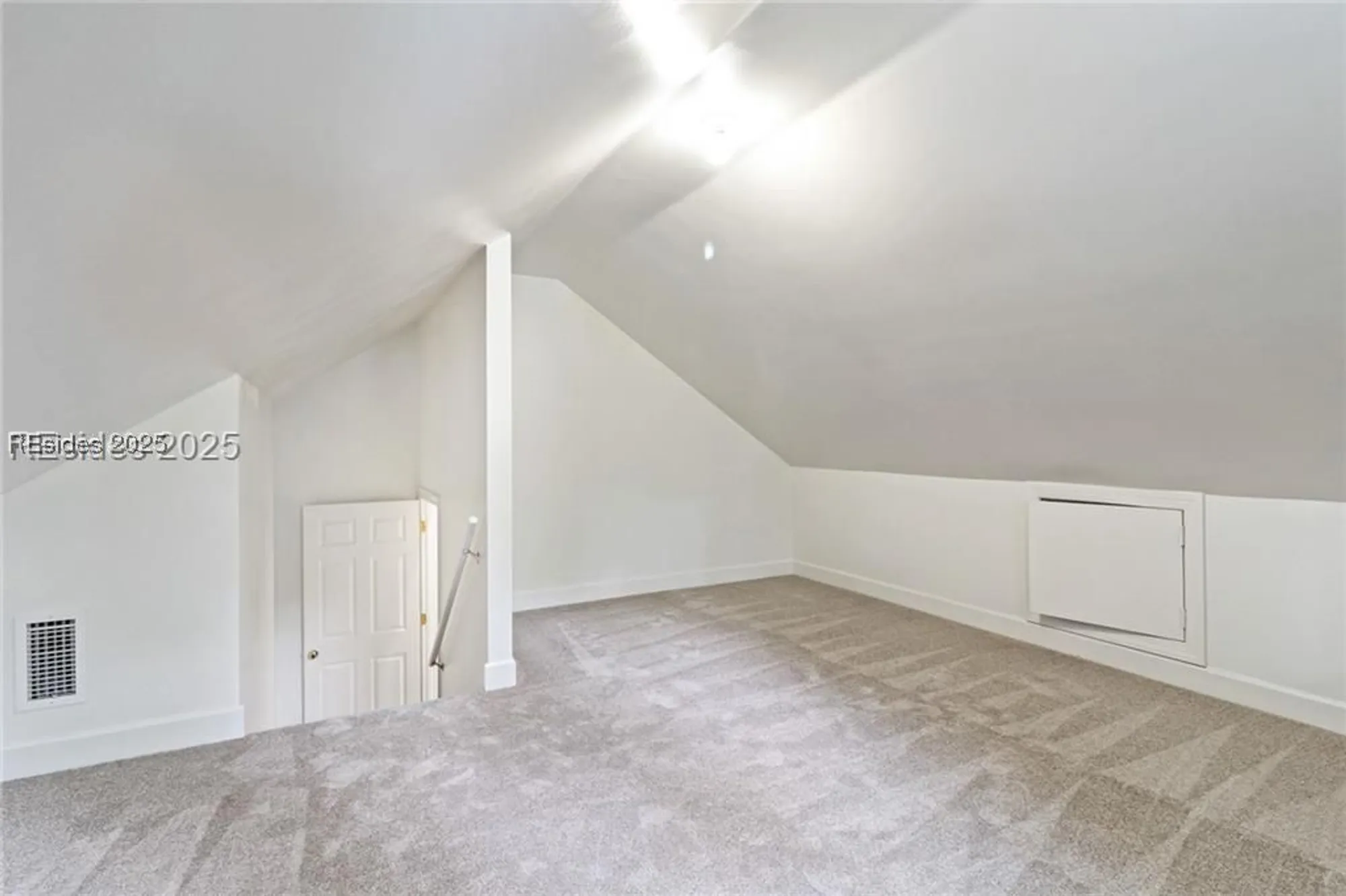 Property Slideshow image 50 of 65 | 8 branford ln, Hilton Head Island, SC, 29926