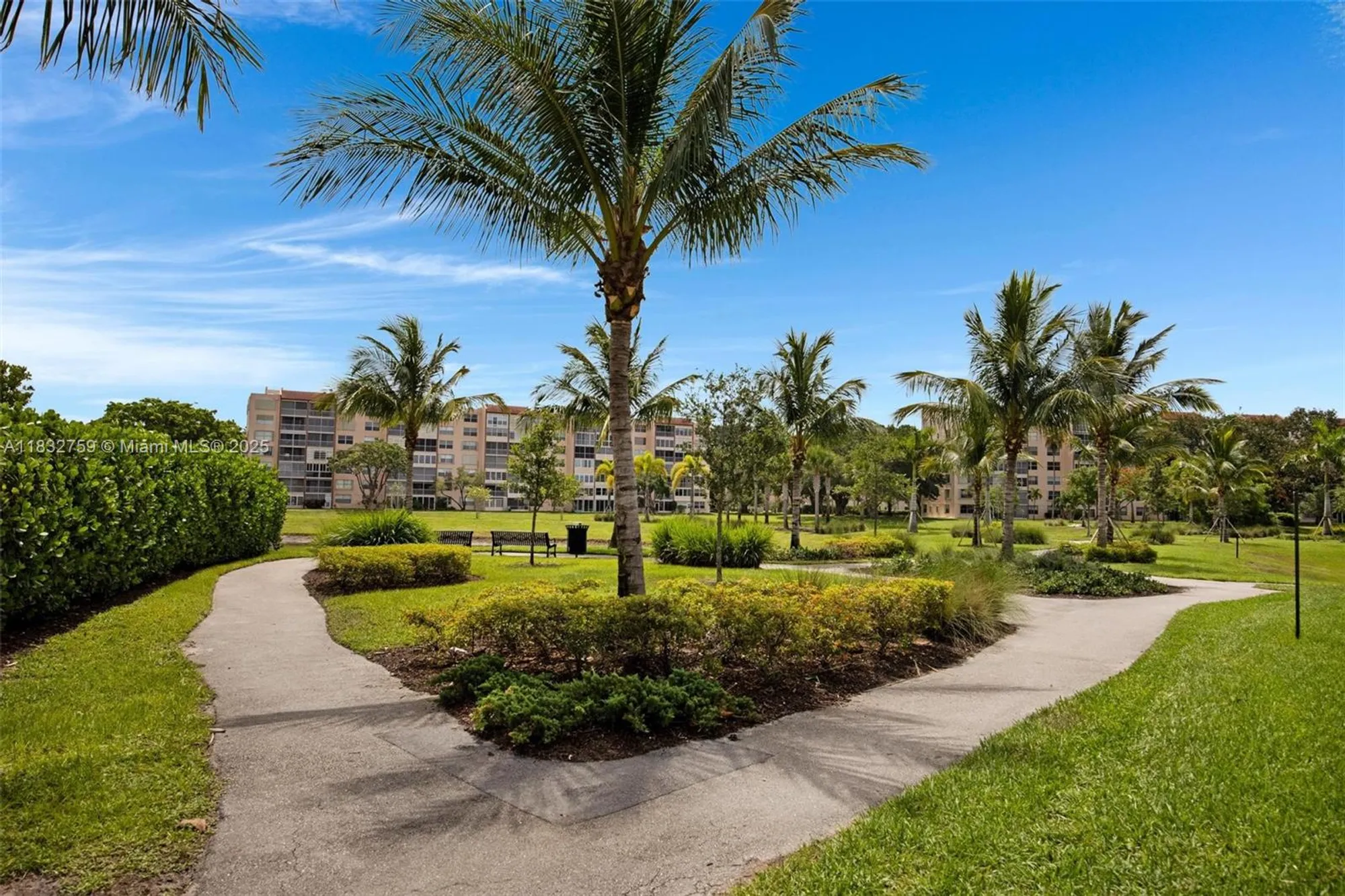 Property Slideshow image 35 of 54 | 14549 bretton woods trce, Delray Beach, FL, 33446