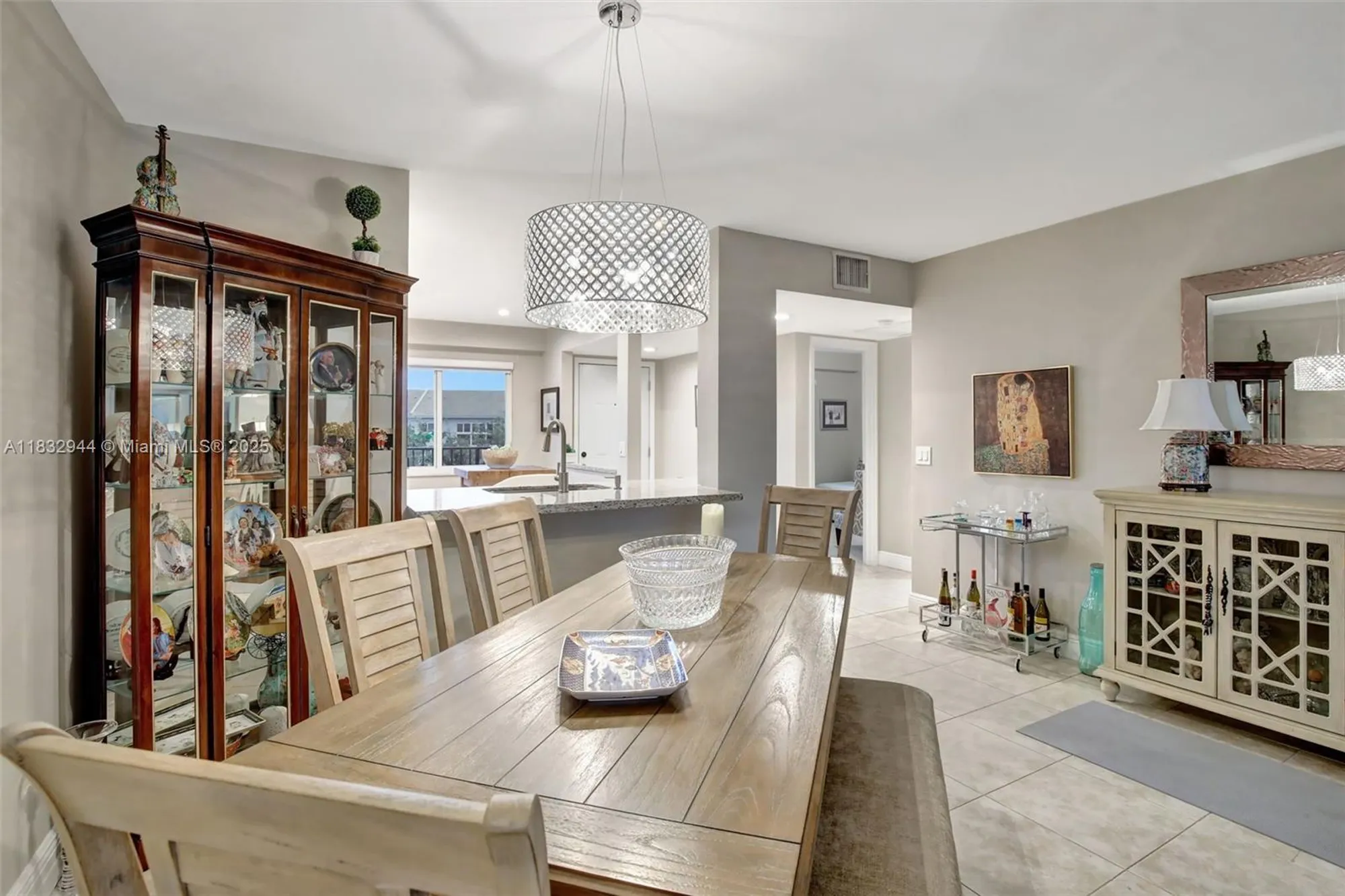 Property Slideshow image 17 of 47 | 800 sw 125th way apt 405o, Pembroke Pines, FL, 33027