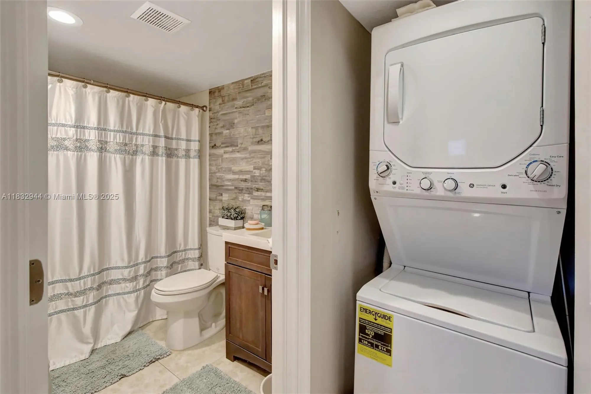 Property Slideshow image 13 of 47 | 800 sw 125th way apt 405o, Pembroke Pines, FL, 33027