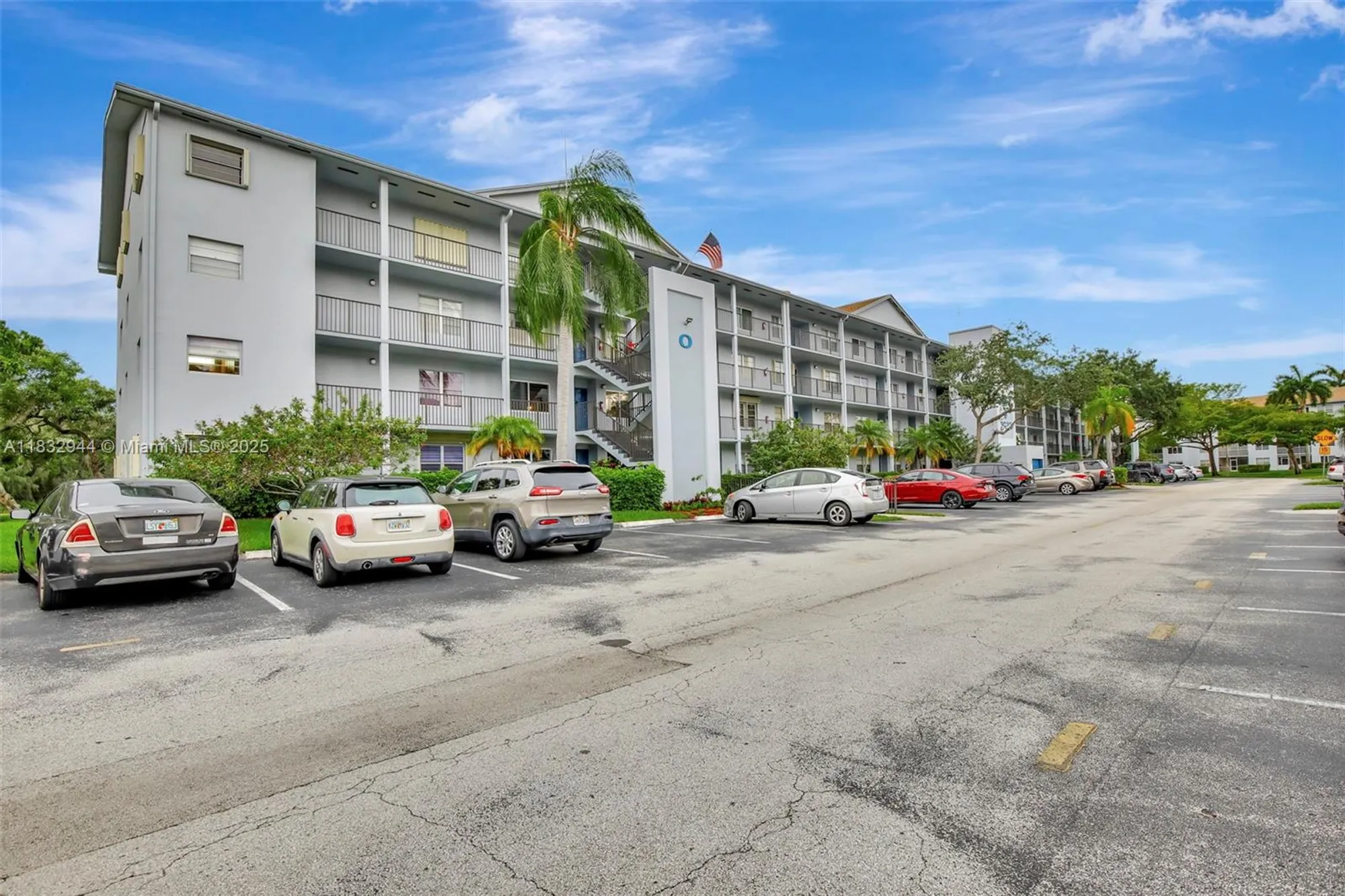 Property Slideshow image 36 of 47 | 800 sw 125th way apt 405o, Pembroke Pines, FL, 33027