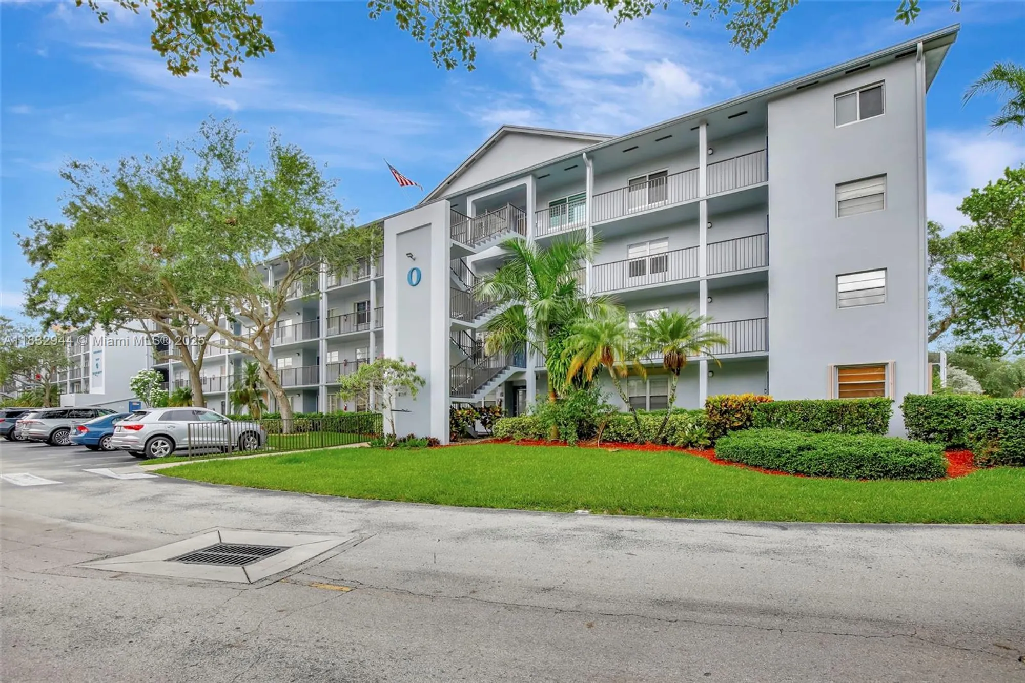 Property Slideshow image 39 of 47 | 800 sw 125th way apt 405o, Pembroke Pines, FL, 33027