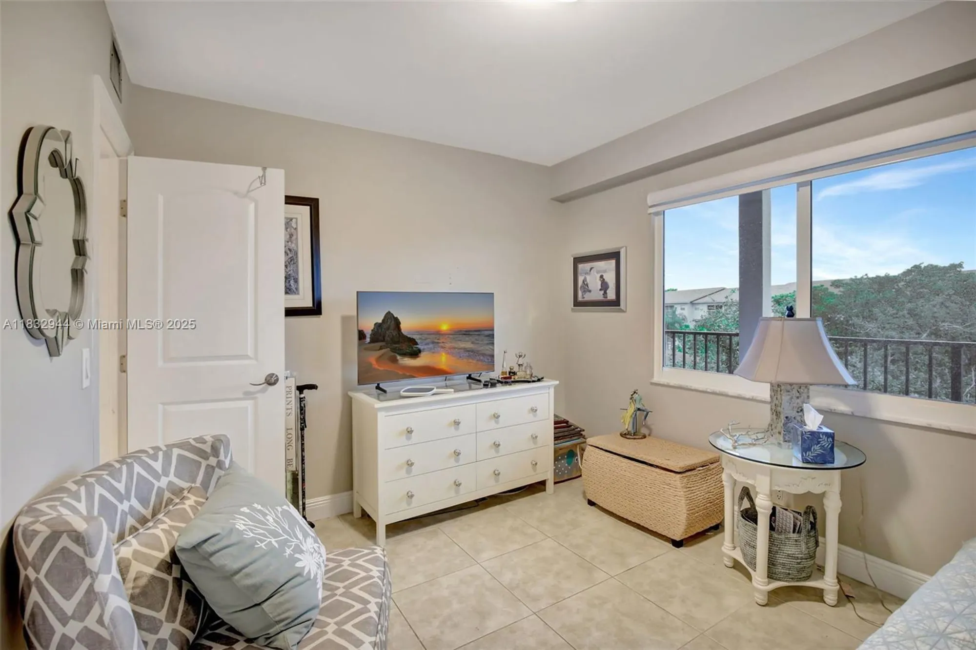 Property Slideshow image 33 of 47 | 800 sw 125th way apt 405o, Pembroke Pines, FL, 33027