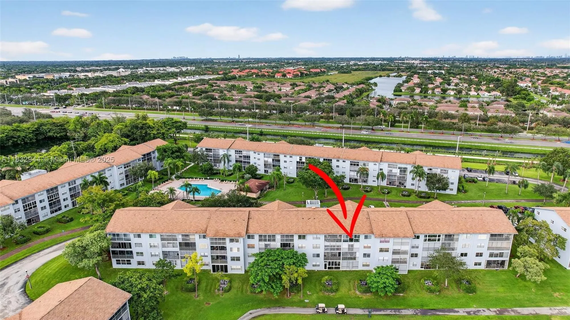Property Slideshow image 5 of 47 | 800 sw 125th way apt 405o, Pembroke Pines, FL, 33027