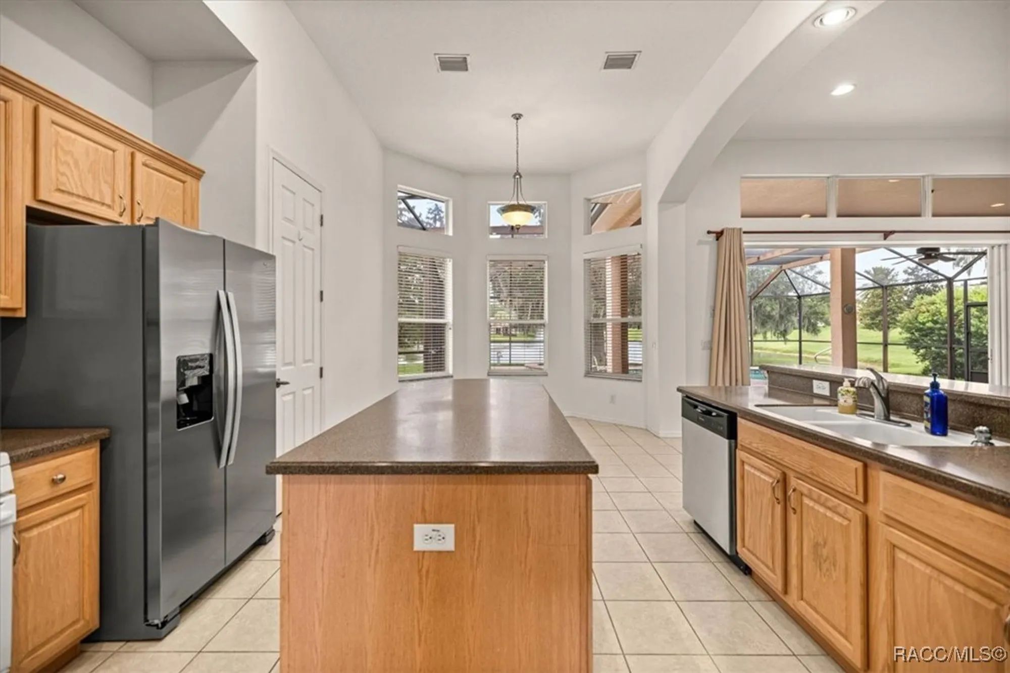 Property Slideshow image 14 of 52 | 1125 w beagle run loop, Hernando, FL, 34442
