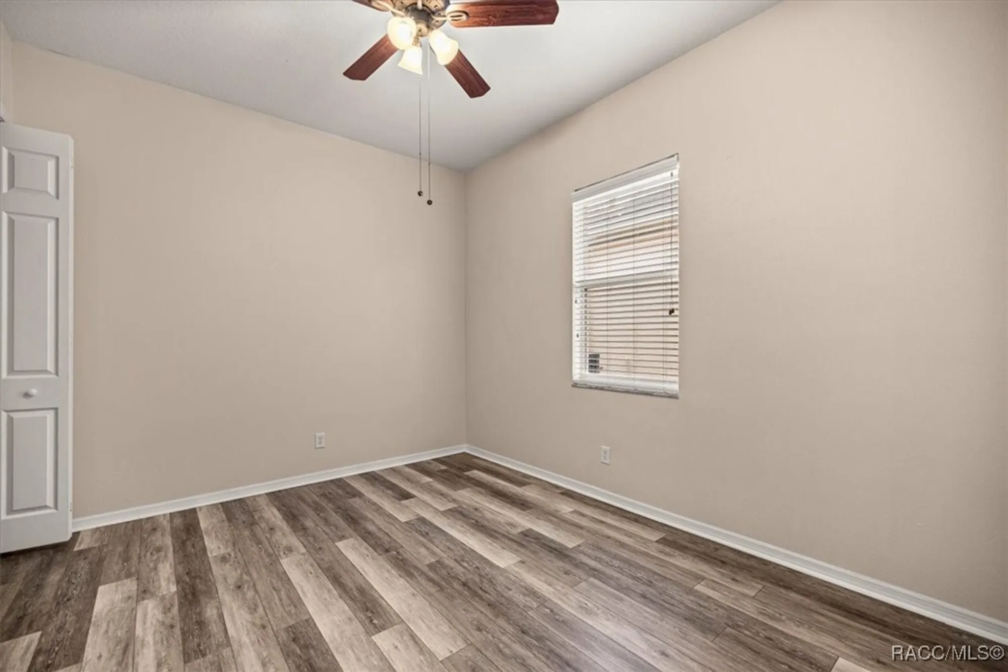 Property Slideshow image 29 of 52 | 1125 w beagle run loop, Hernando, FL, 34442