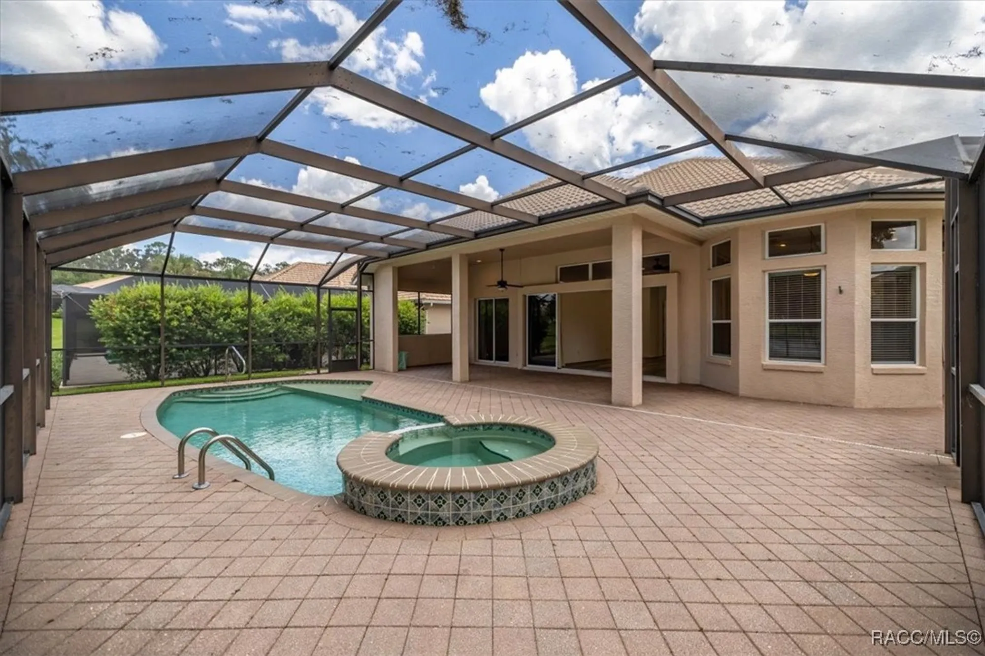 Property Slideshow image 3 of 52 | 1125 w beagle run loop, Hernando, FL, 34442