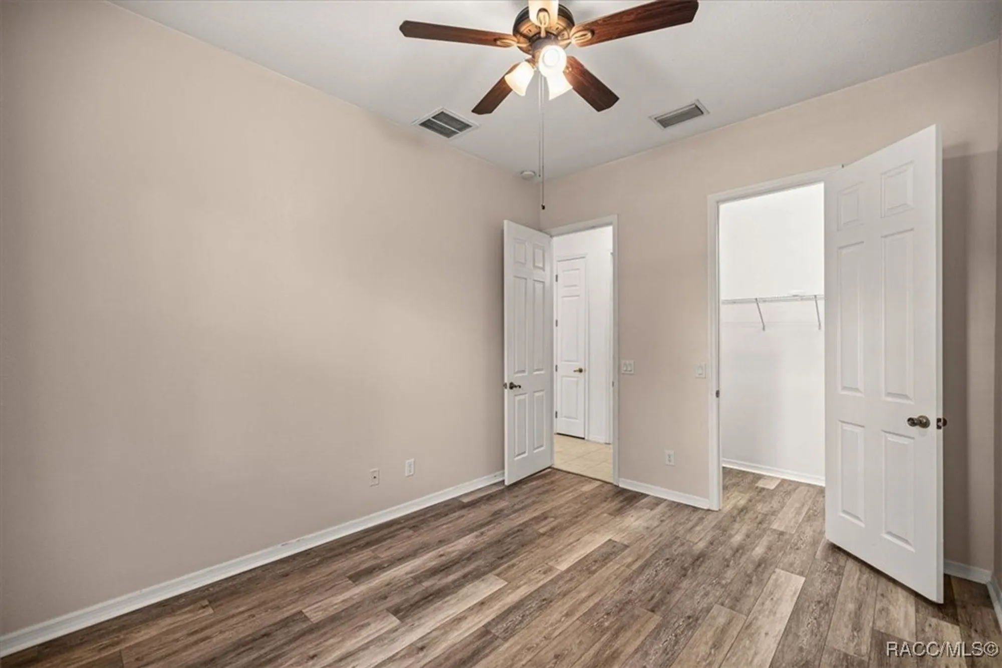 Property Slideshow image 32 of 52 | 1125 w beagle run loop, Hernando, FL, 34442