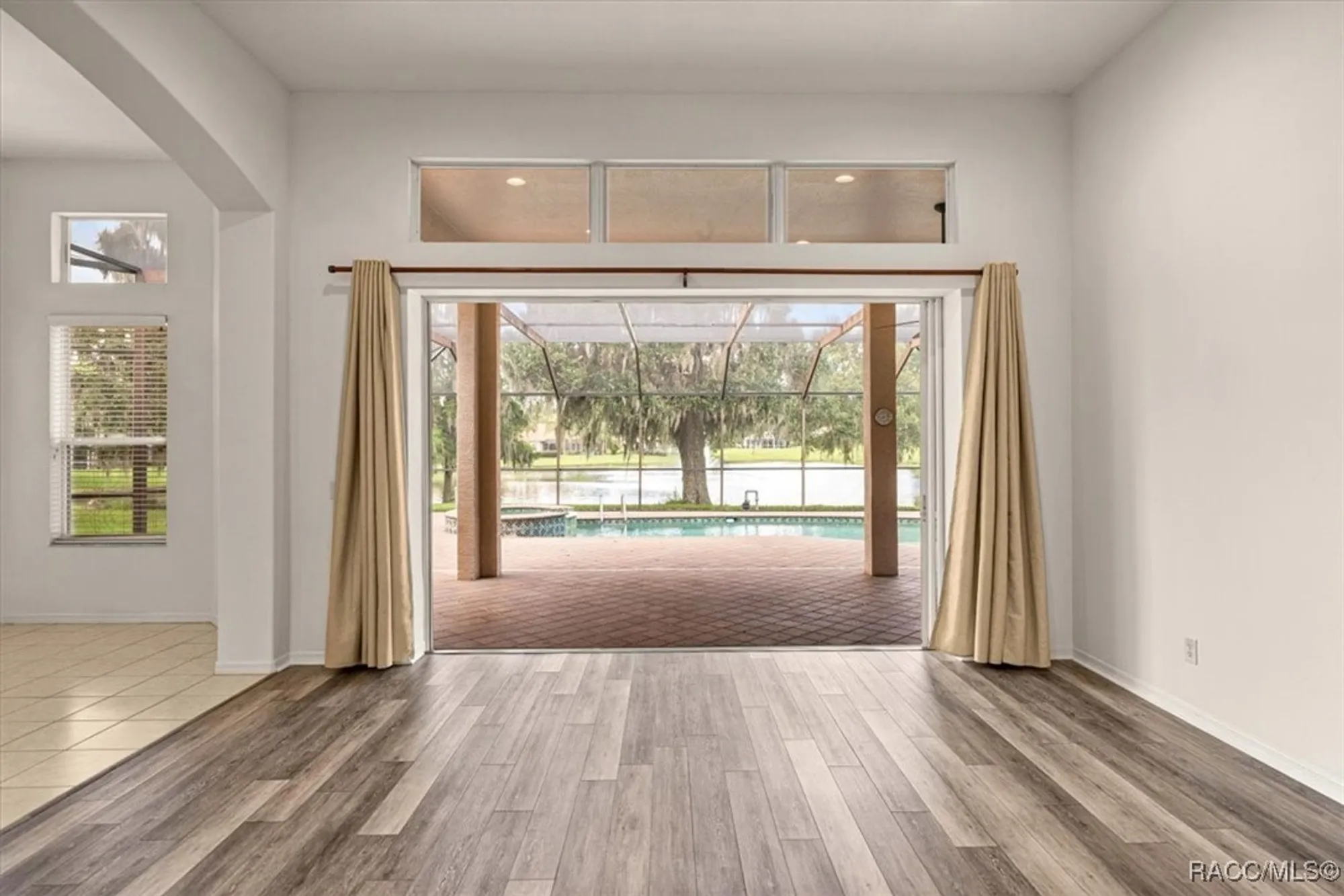 Property Slideshow image 7 of 52 | 1125 w beagle run loop, Hernando, FL, 34442