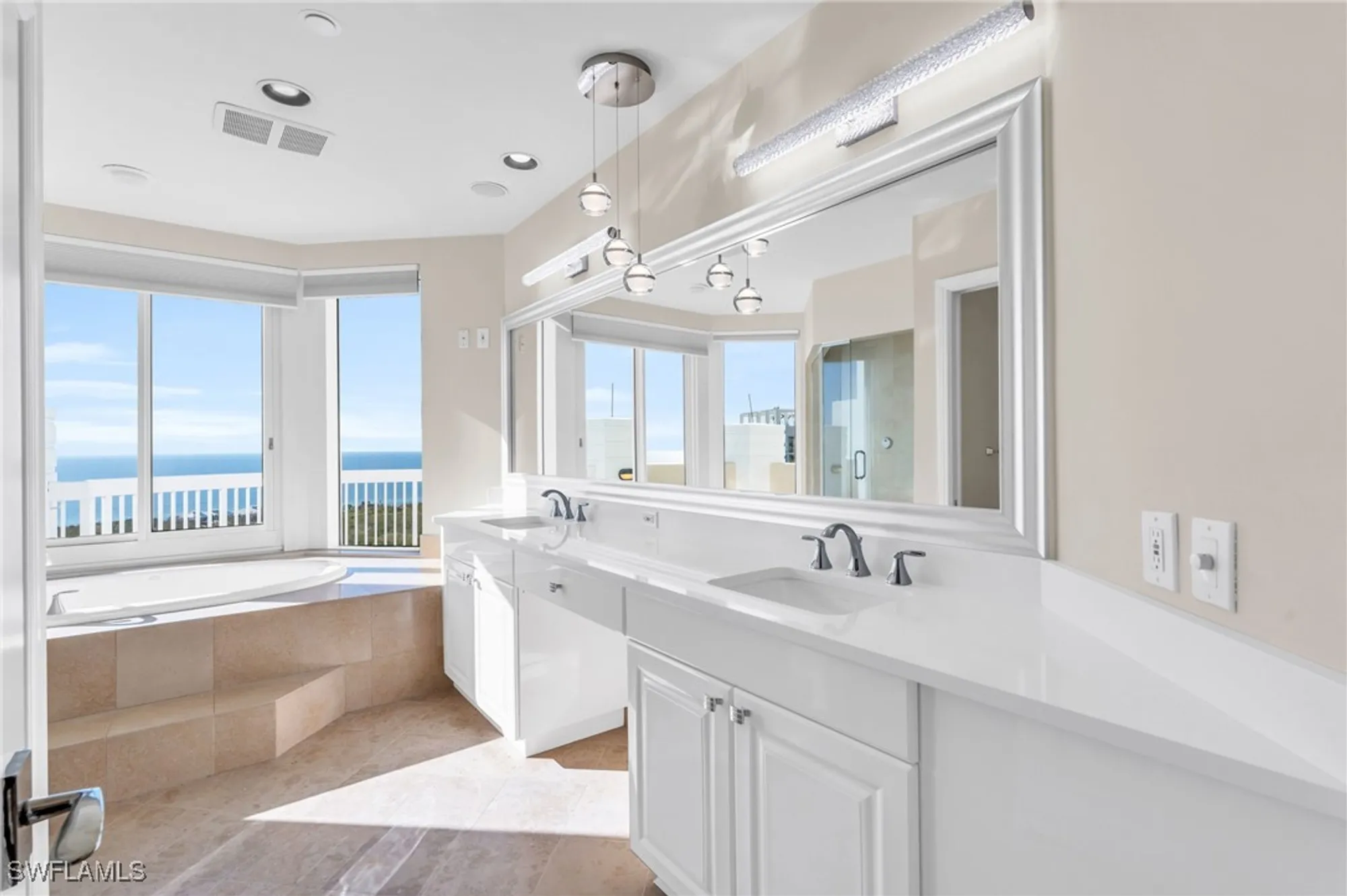 Property Slideshow image 19 of 43 | 7117 pelican bay blvd ph 16, Naples, FL, 34108