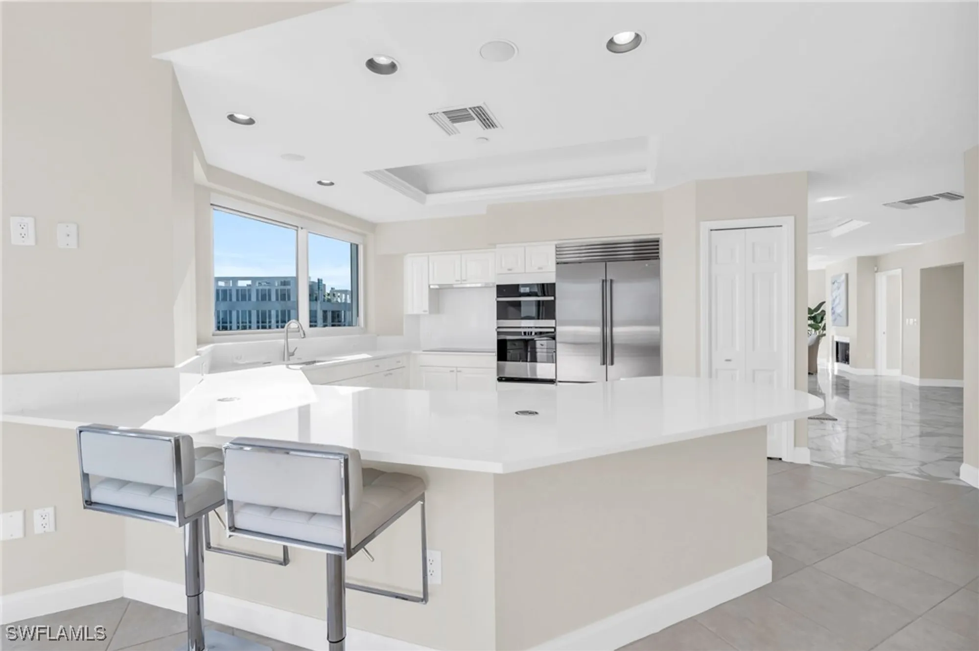 Property Slideshow image 13 of 43 | 7117 pelican bay blvd ph 16, Naples, FL, 34108