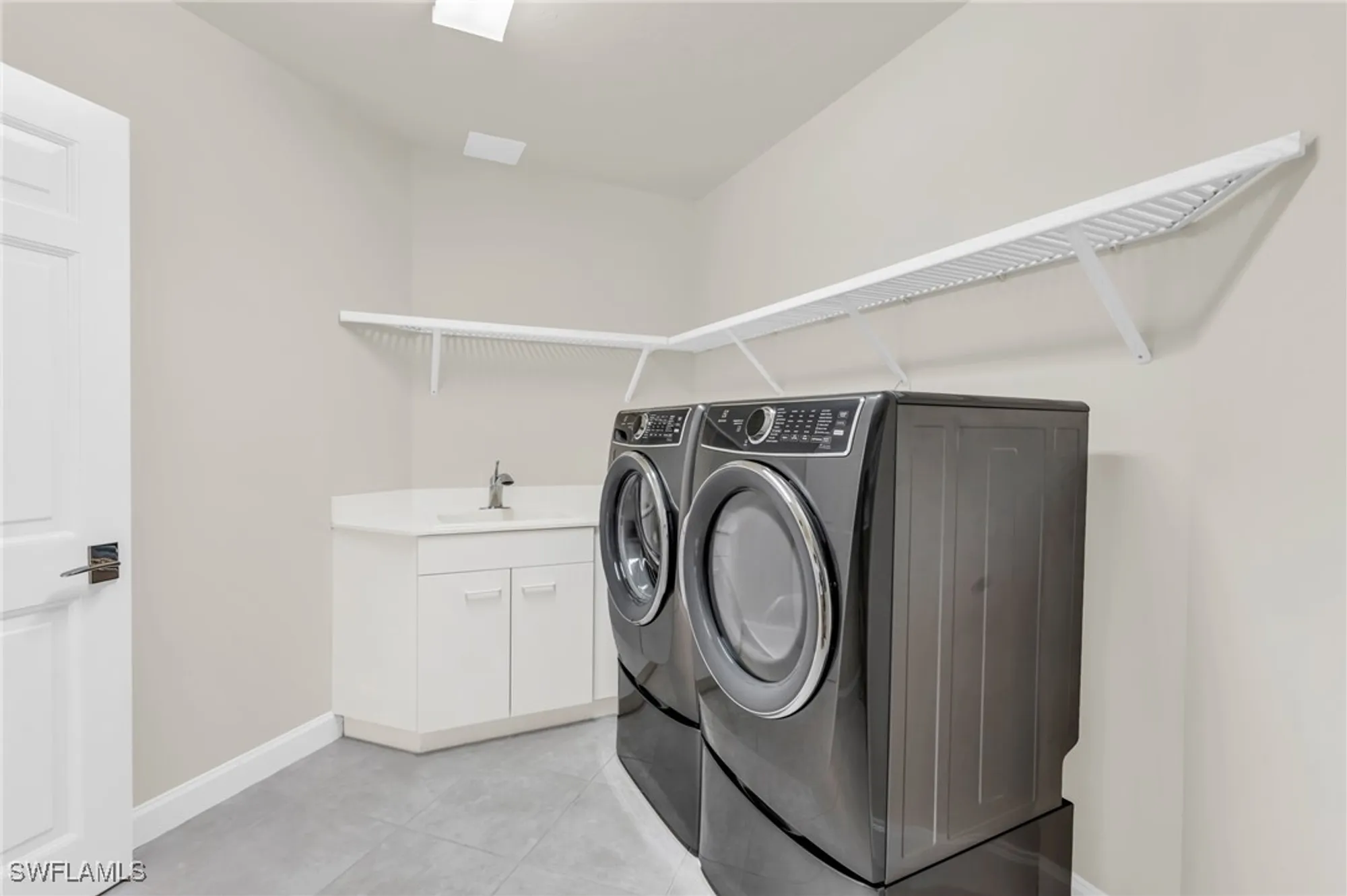 Property Slideshow image 29 of 43 | 7117 pelican bay blvd ph 16, Naples, FL, 34108