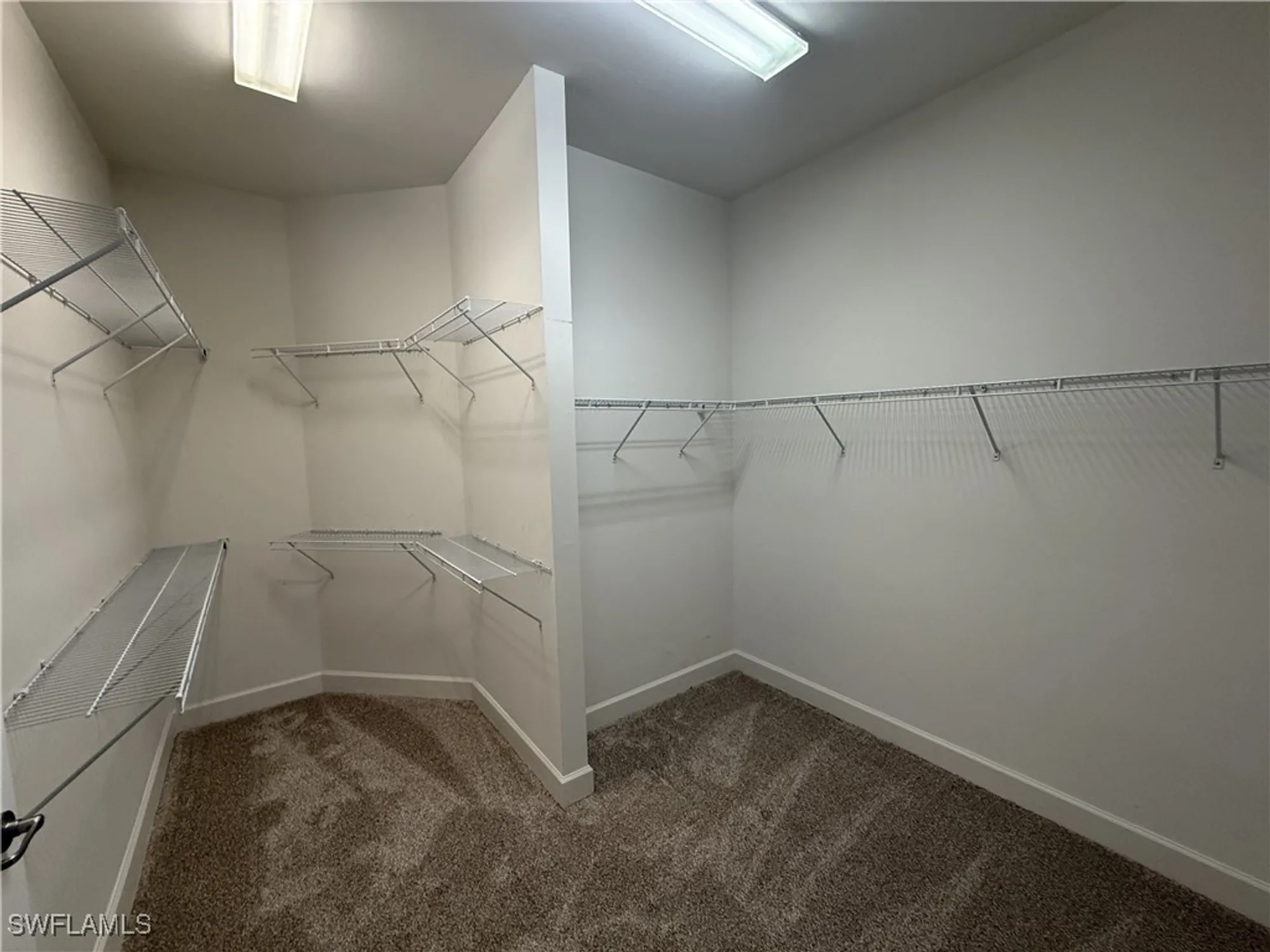 Property Slideshow image 12 of 30 | 12938 kingsmill way, Fort Myers, FL, 33913