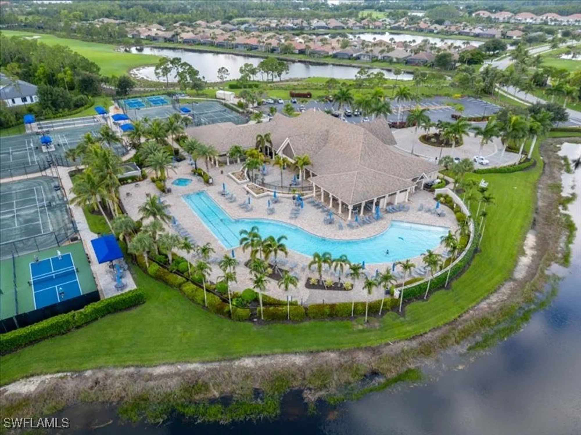 Property Slideshow image 28 of 30 | 12938 kingsmill way, Fort Myers, FL, 33913