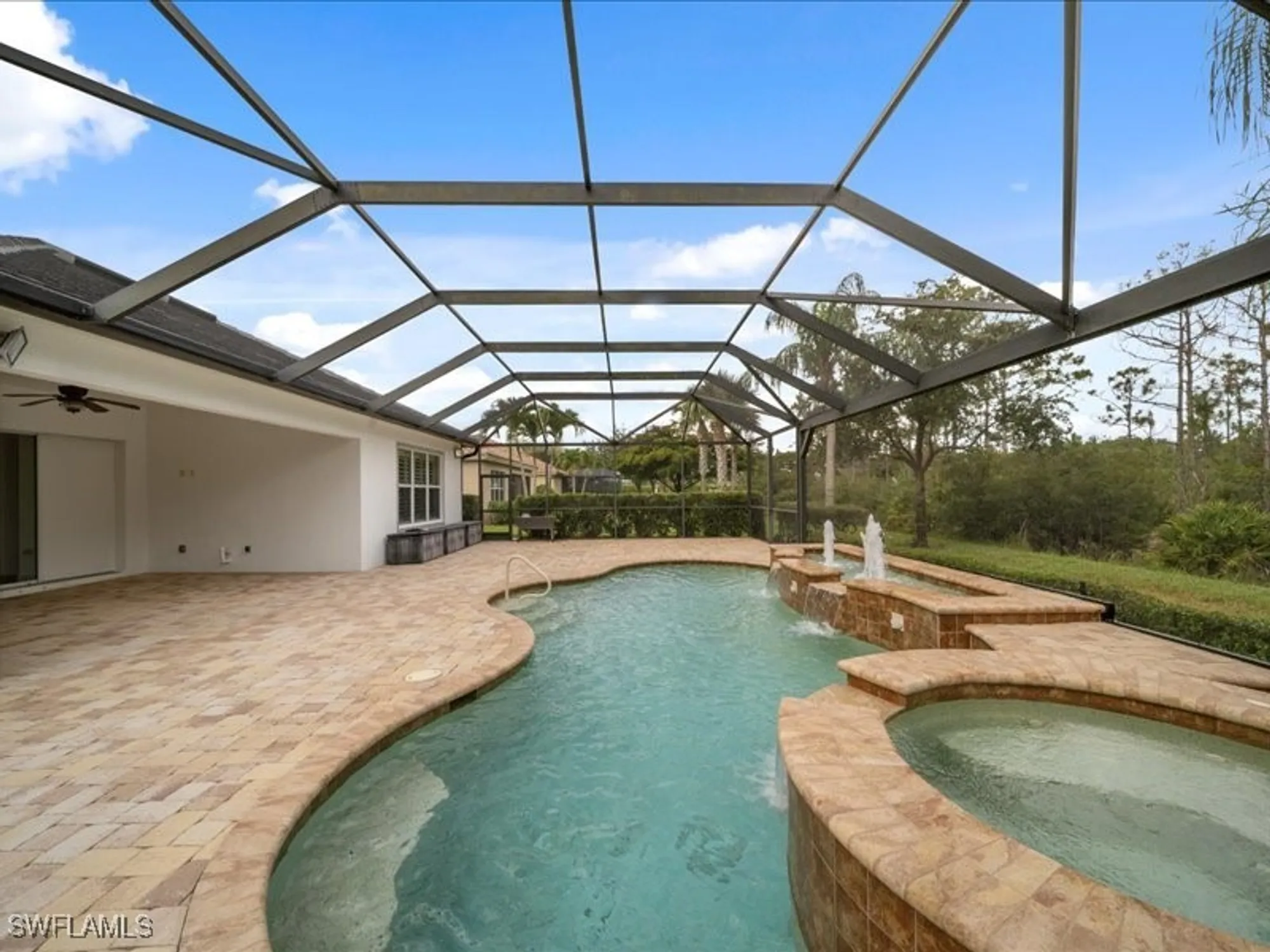 Property Slideshow image 22 of 30 | 12938 kingsmill way, Fort Myers, FL, 33913