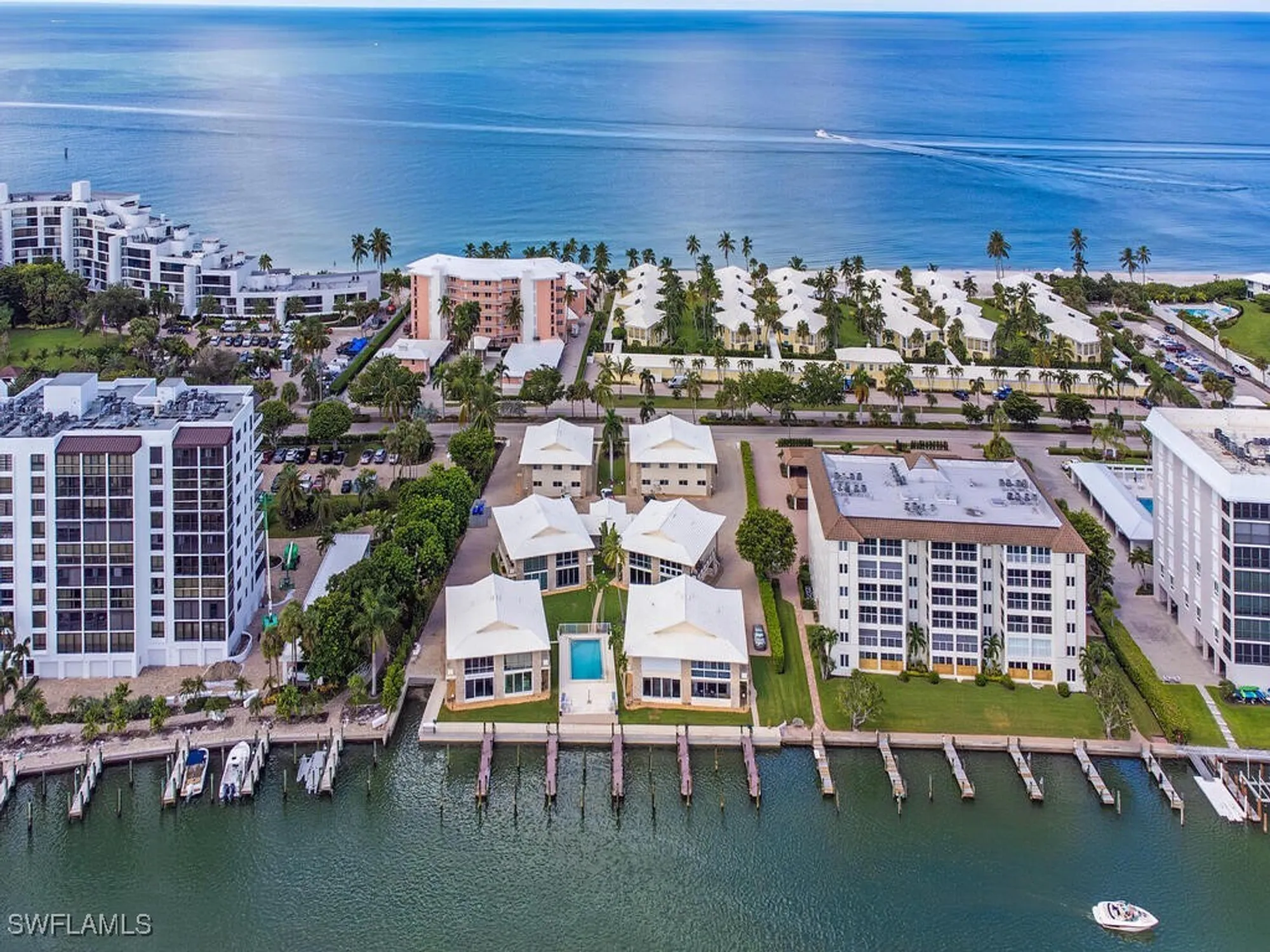 Property Slideshow image 10 of 42 | 2500 gulf shore blvd s9, Naples, FL, 34103