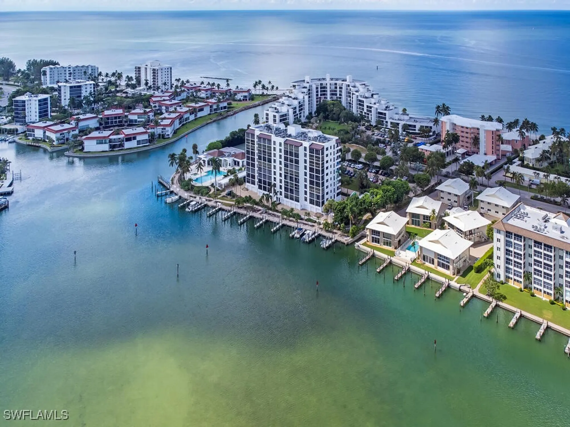 Property Slideshow image 30 of 42 | 2500 gulf shore blvd s9, Naples, FL, 34103