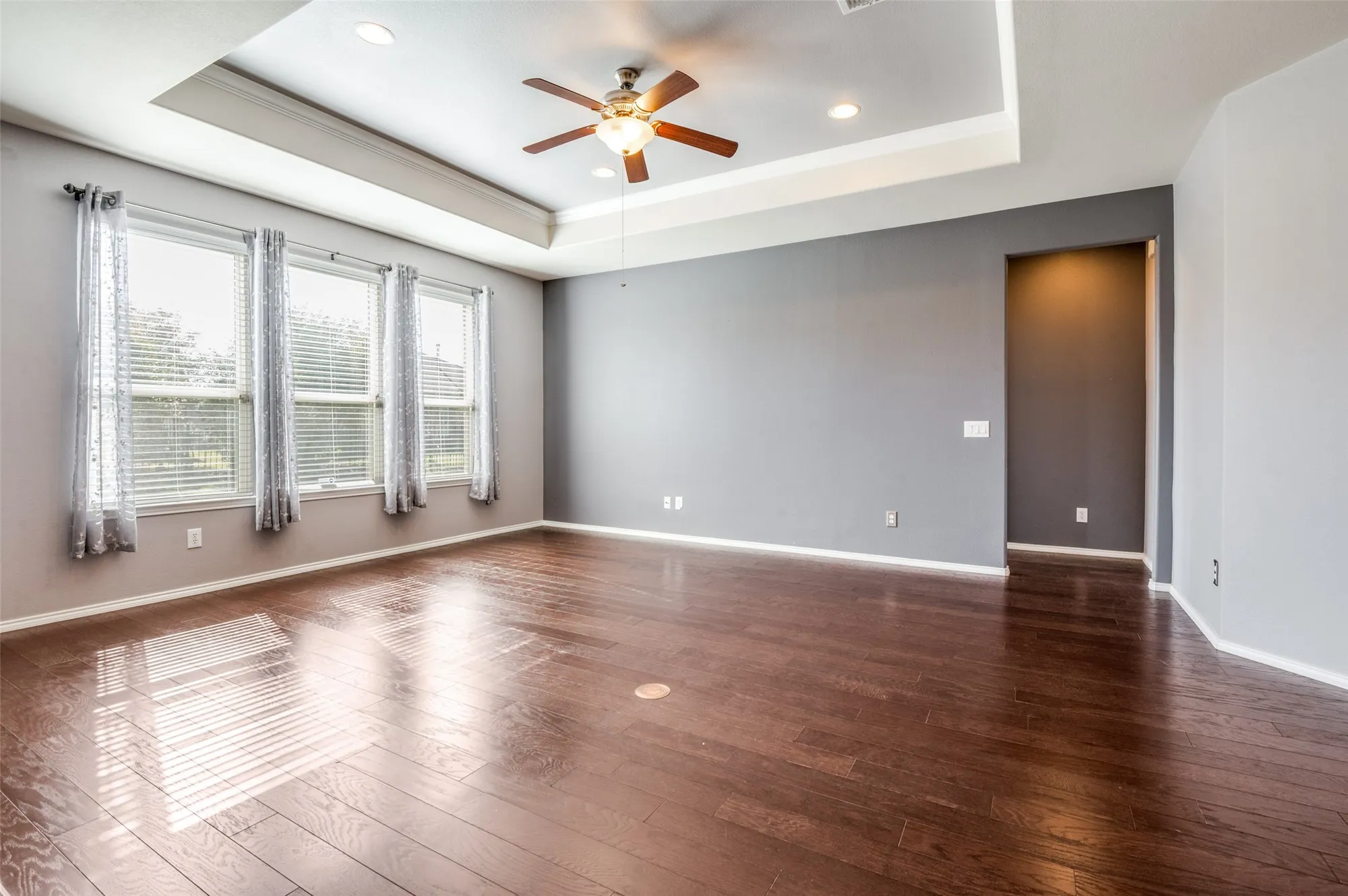 Property Slideshow image 6 of 30 | 2941 oyster bay dr, Frisco, TX, 75036