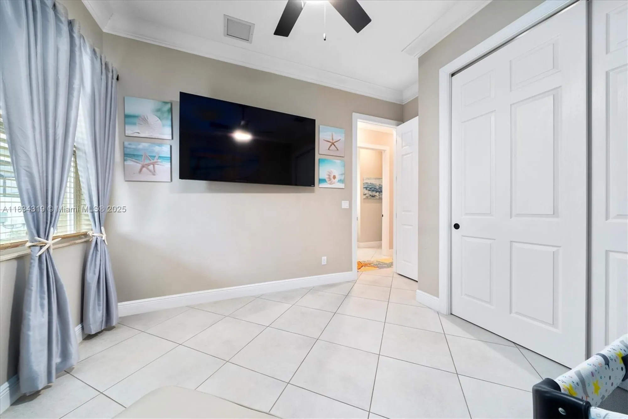 Property Slideshow image 14 of 52 | 9247 sw miracoli way, Port St Lucie, FL, 34987
