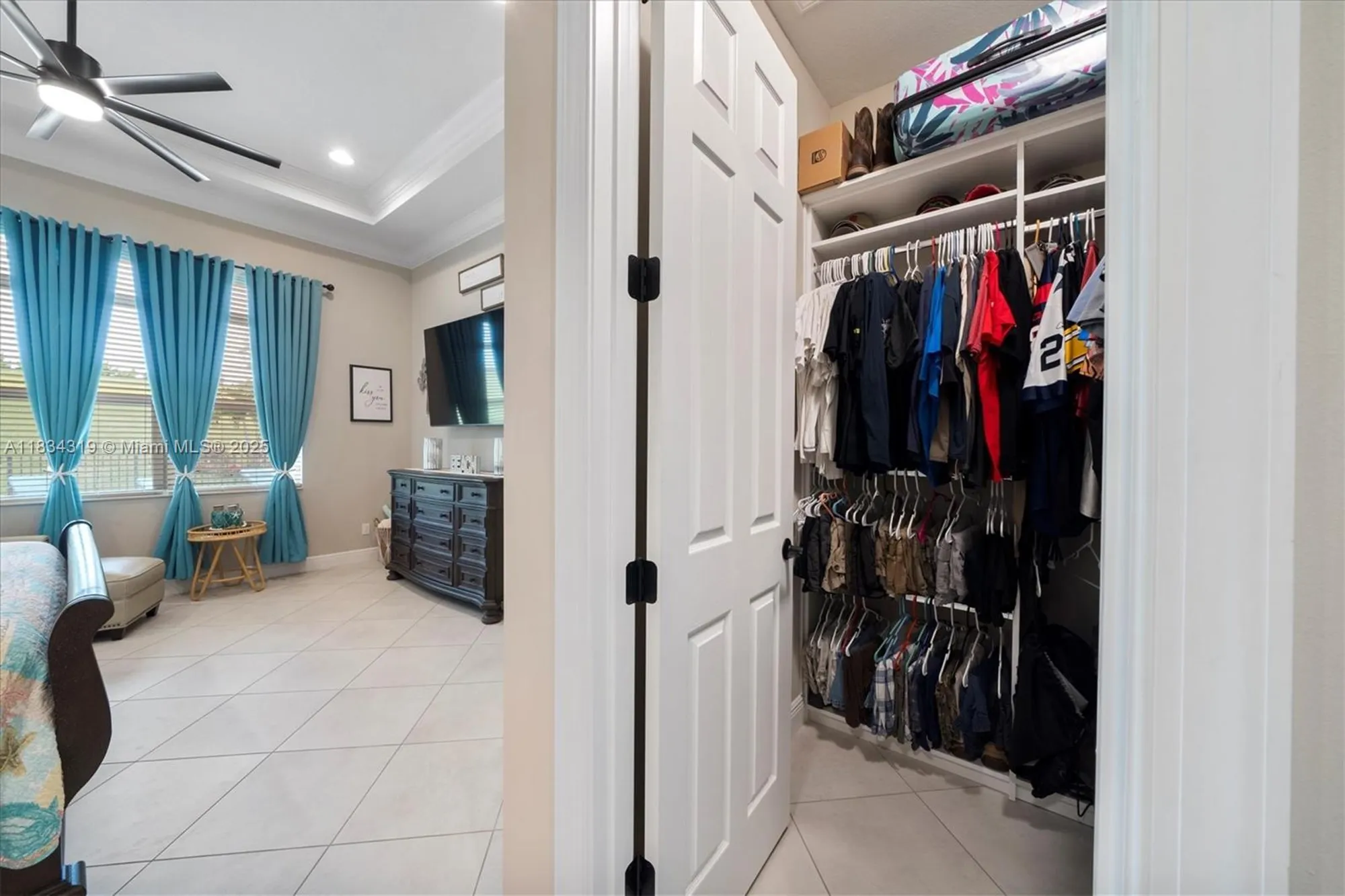 Property Slideshow image 29 of 52 | 9247 sw miracoli way, Port St Lucie, FL, 34987