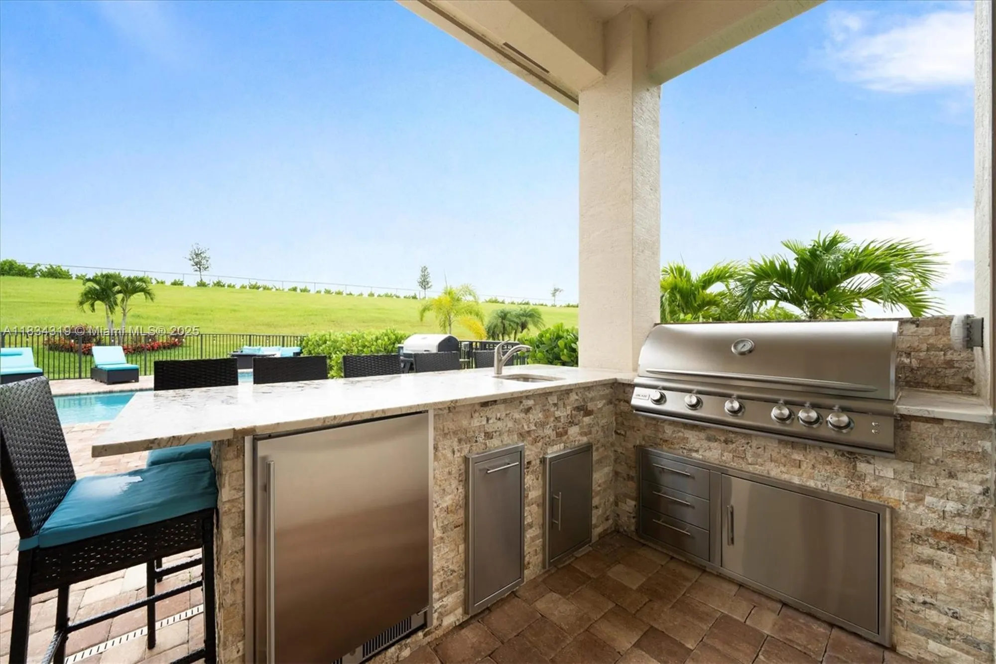 Property Slideshow image 37 of 52 | 9247 sw miracoli way, Port St Lucie, FL, 34987