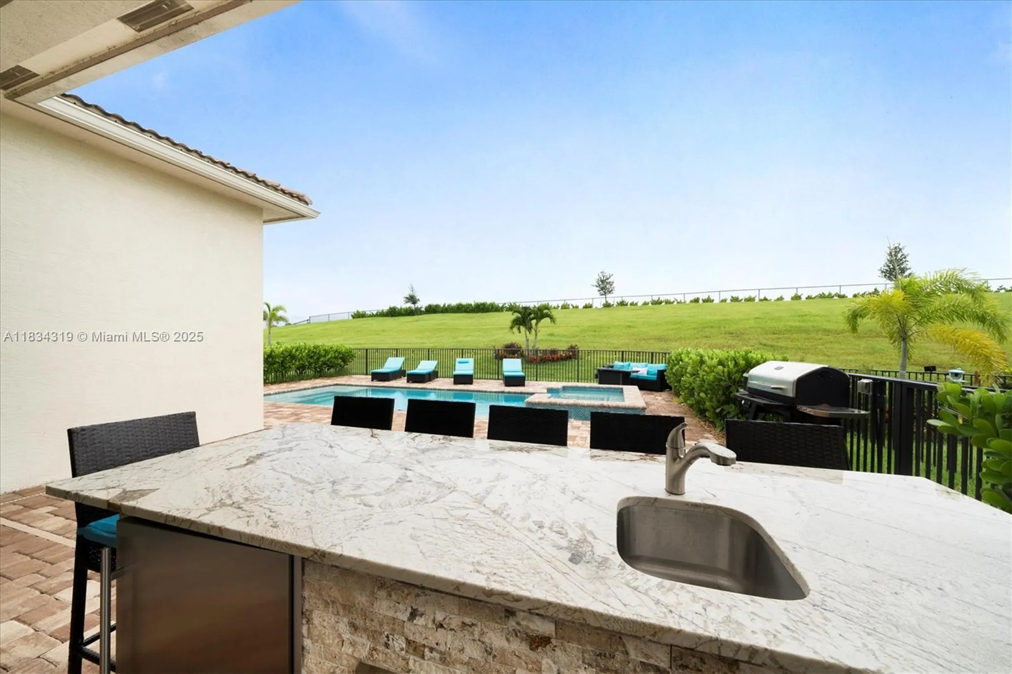 Property Slideshow image 38 of 52 | 9247 sw miracoli way, Port St Lucie, FL, 34987