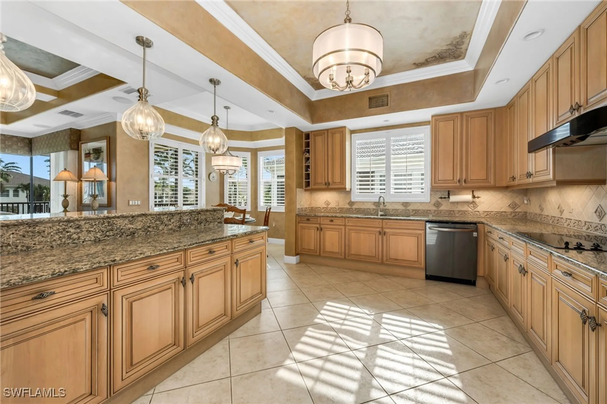 Property Slideshow image 11 of 24 | 579 avellino isles cir # 202, Naples, FL, 34119