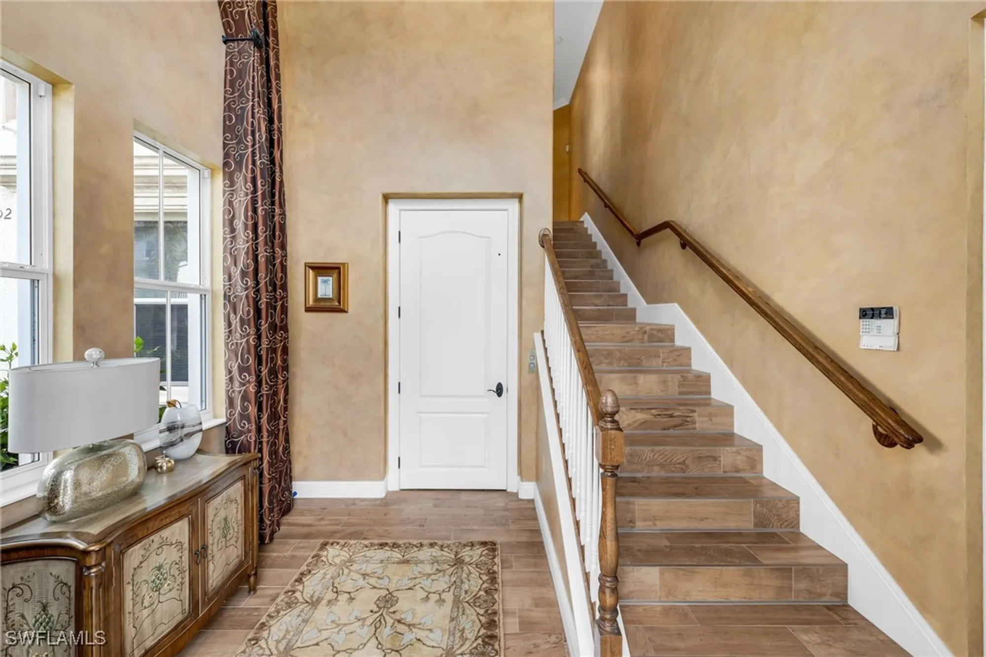 Property Slideshow image 5 of 24 | 579 avellino isles cir # 202, Naples, FL, 34119