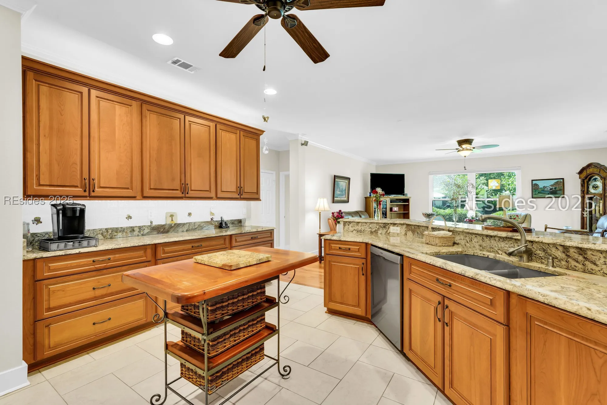 Property Slideshow image 4 of 45 | 21 trescot ln, Bluffton, SC, 29909