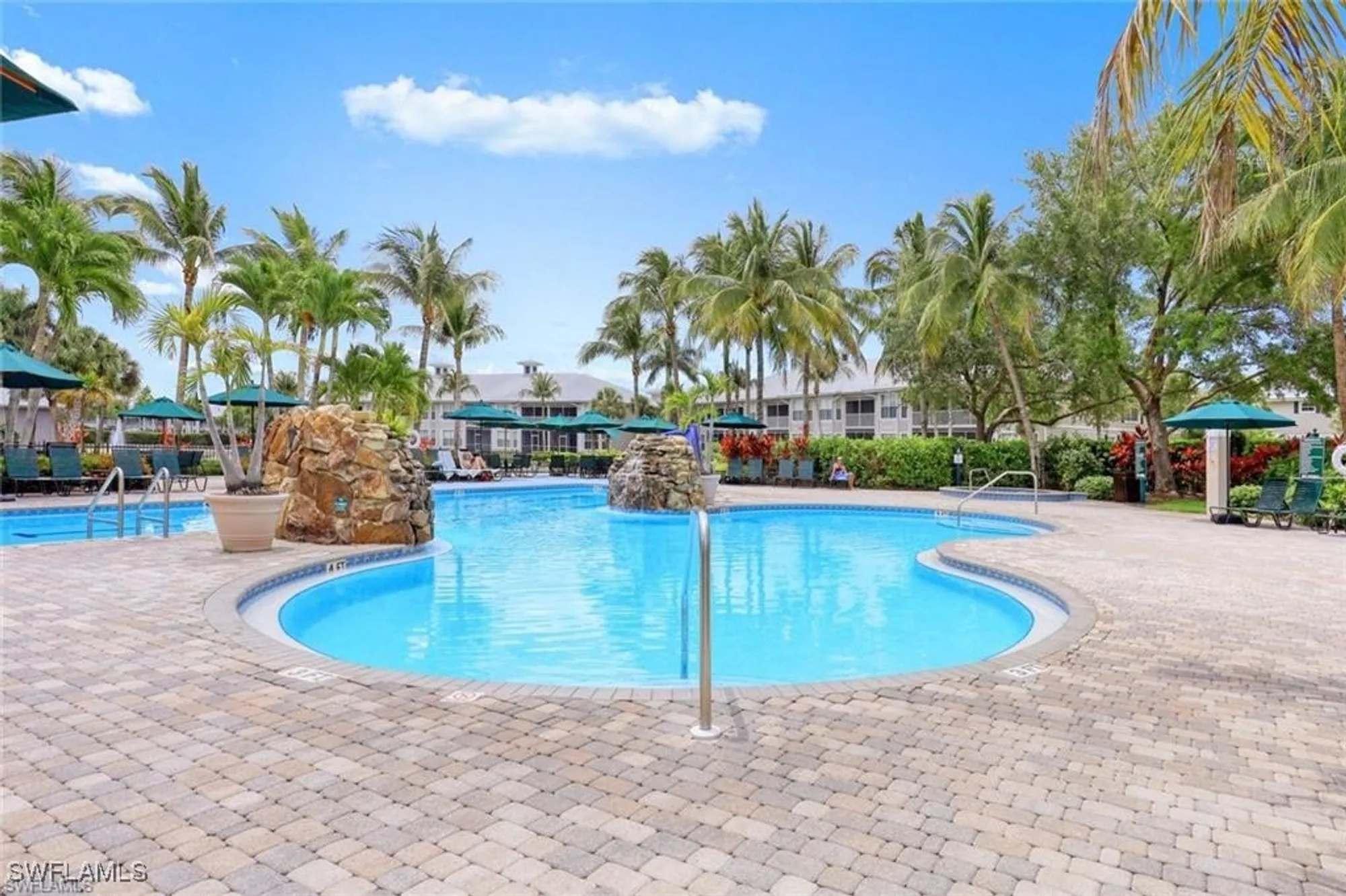 Property Slideshow image 17 of 30 | 7880 mahogany run ln 1614, Naples, FL, 34113