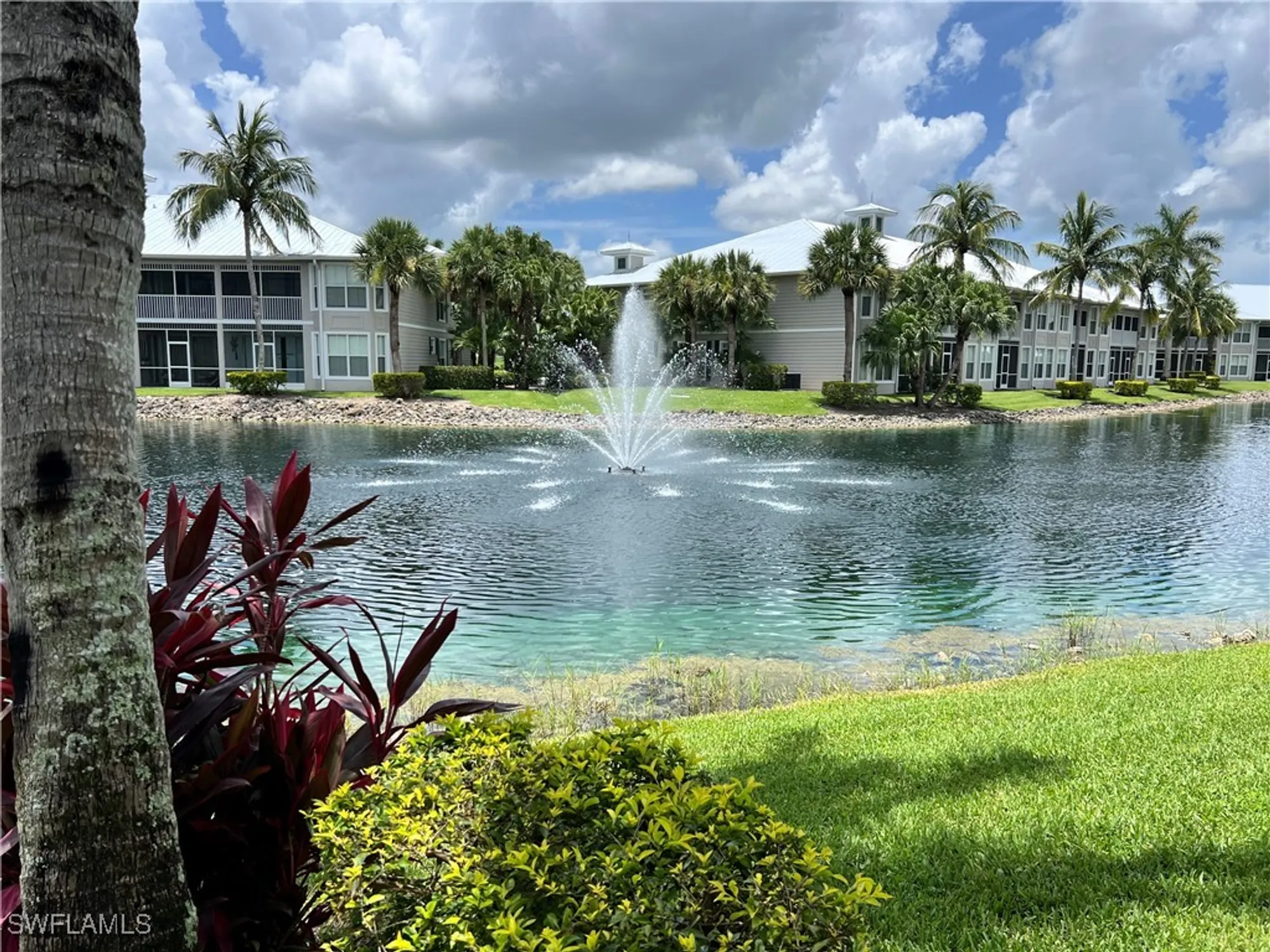 Property Slideshow image 1 of 30 | 7880 mahogany run ln 1614, Naples, FL, 34113