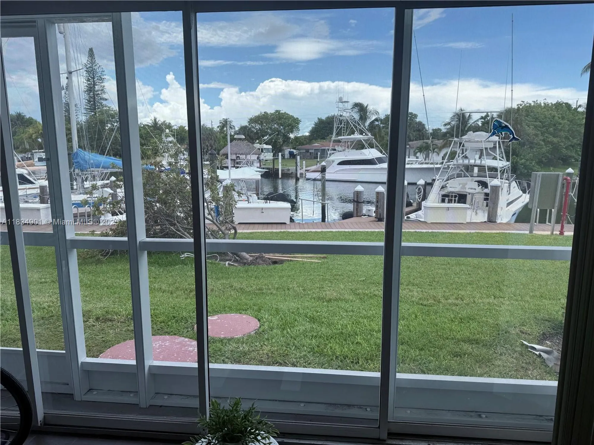 Property Slideshow image 10 of 28 | 2731 ne 14th street cswy 138, Pompano Beach, FL, 33062