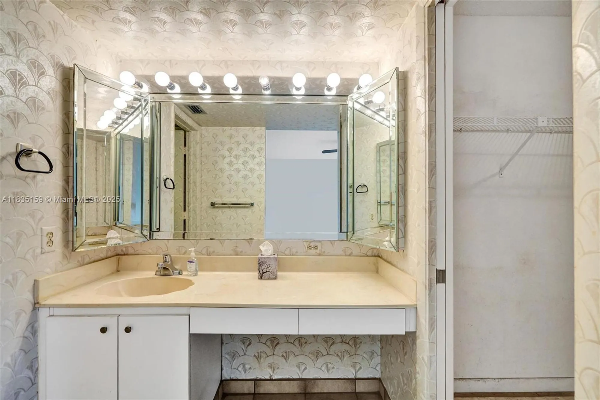 Property Slideshow image 20 of 37 | 4965 e sabal palm blvd 207, Tamarac, FL, 33319