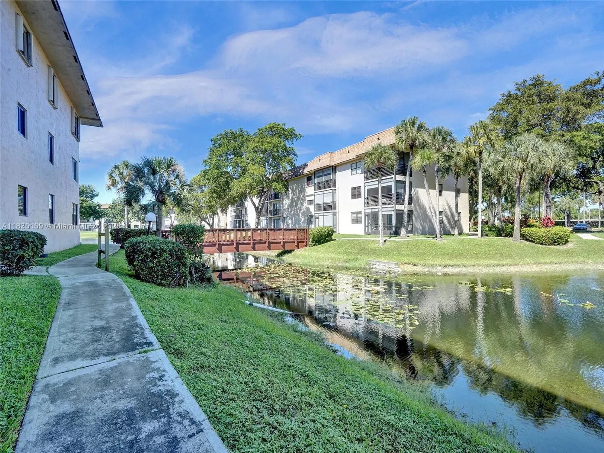 Property Slideshow image 32 of 37 | 4965 e sabal palm blvd 207, Tamarac, FL, 33319