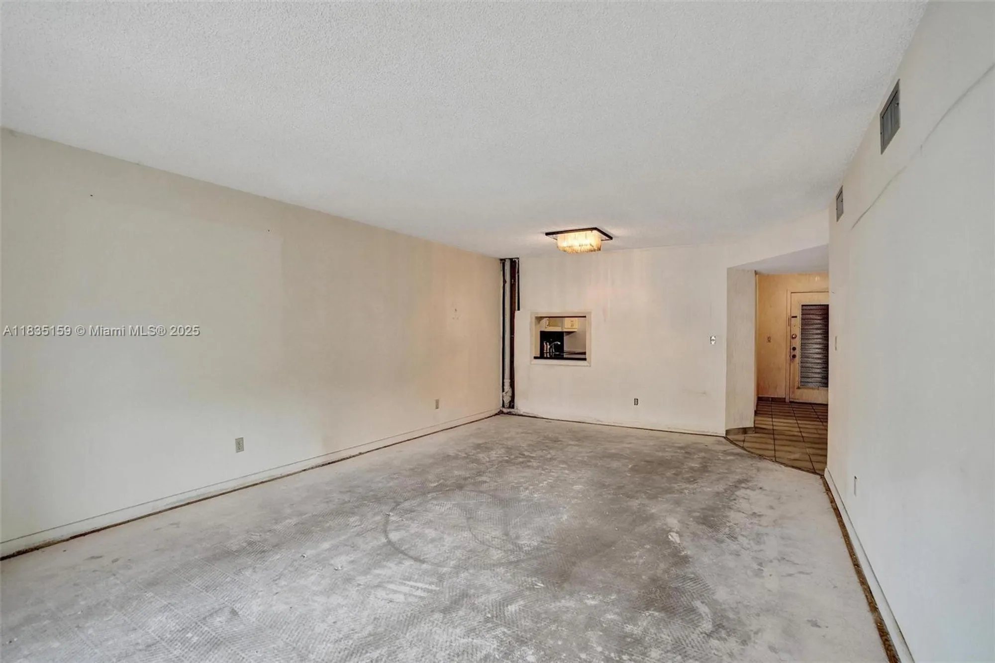 Property Slideshow image 5 of 37 | 4965 e sabal palm blvd 207, Tamarac, FL, 33319