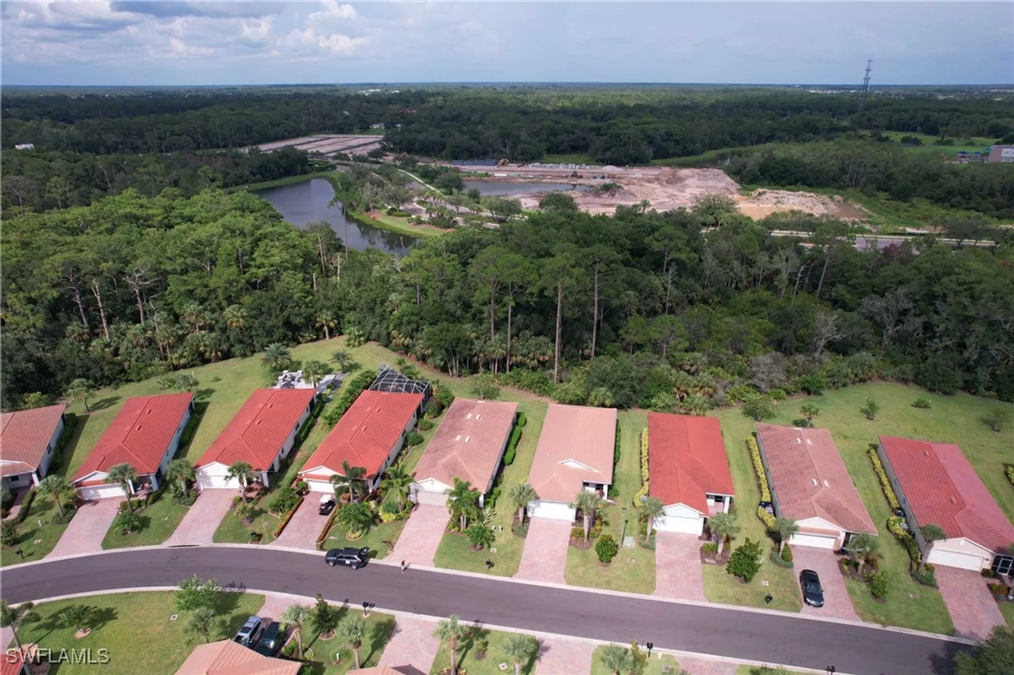 Property Slideshow image 11 of 19 | 15097 ligustrum ln, Alva, FL, 33920