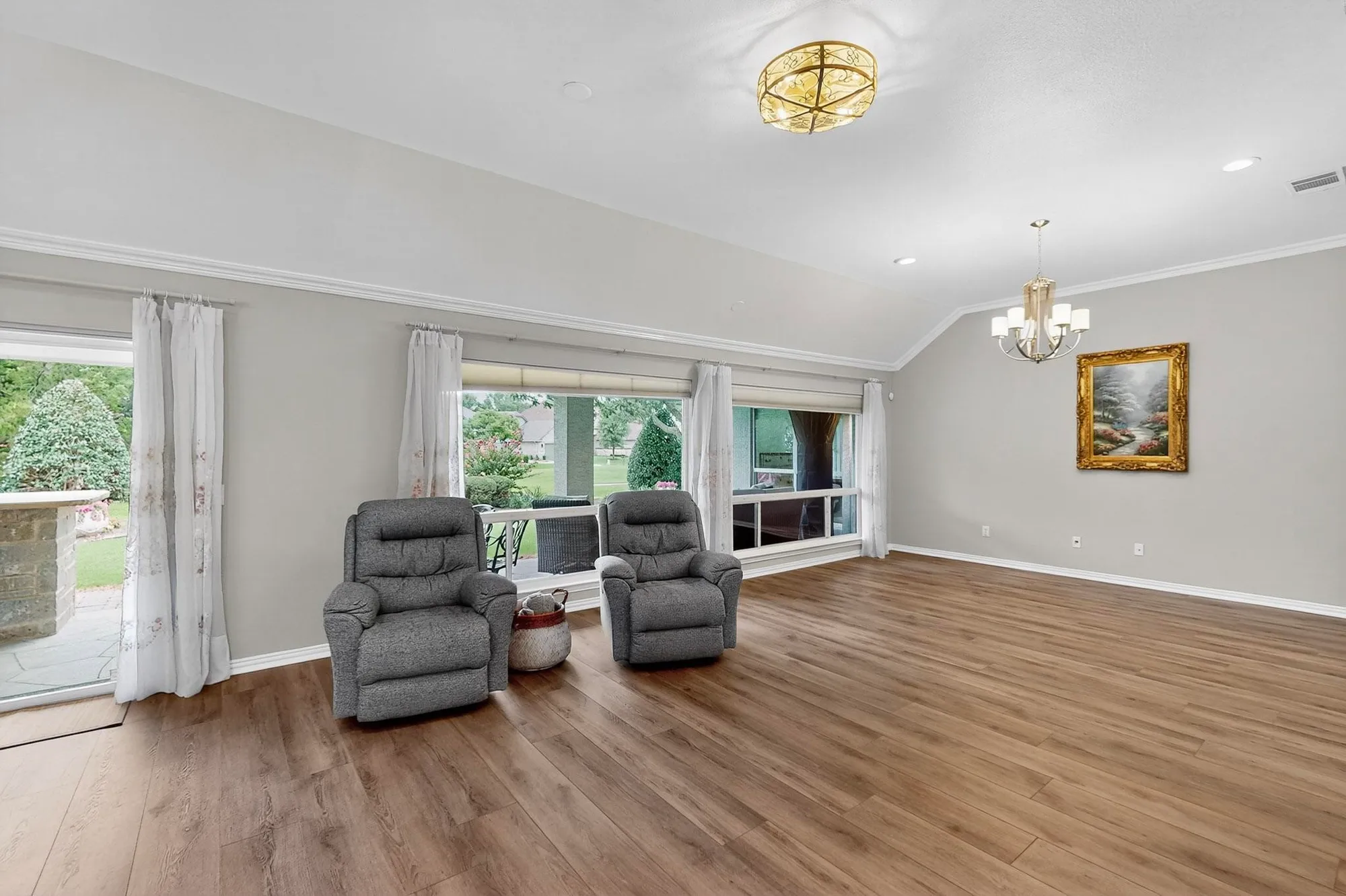 Property Slideshow image 14 of 40 | 10013 countryside dr, Denton, TX, 76207