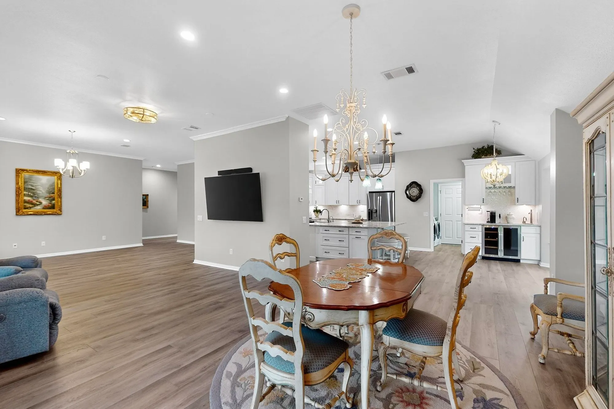 Property Slideshow image 12 of 40 | 10013 countryside dr, Denton, TX, 76207