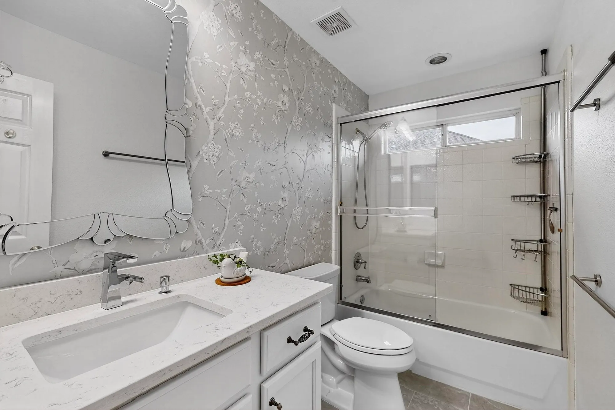 Property Slideshow image 26 of 40 | 10013 countryside dr, Denton, TX, 76207