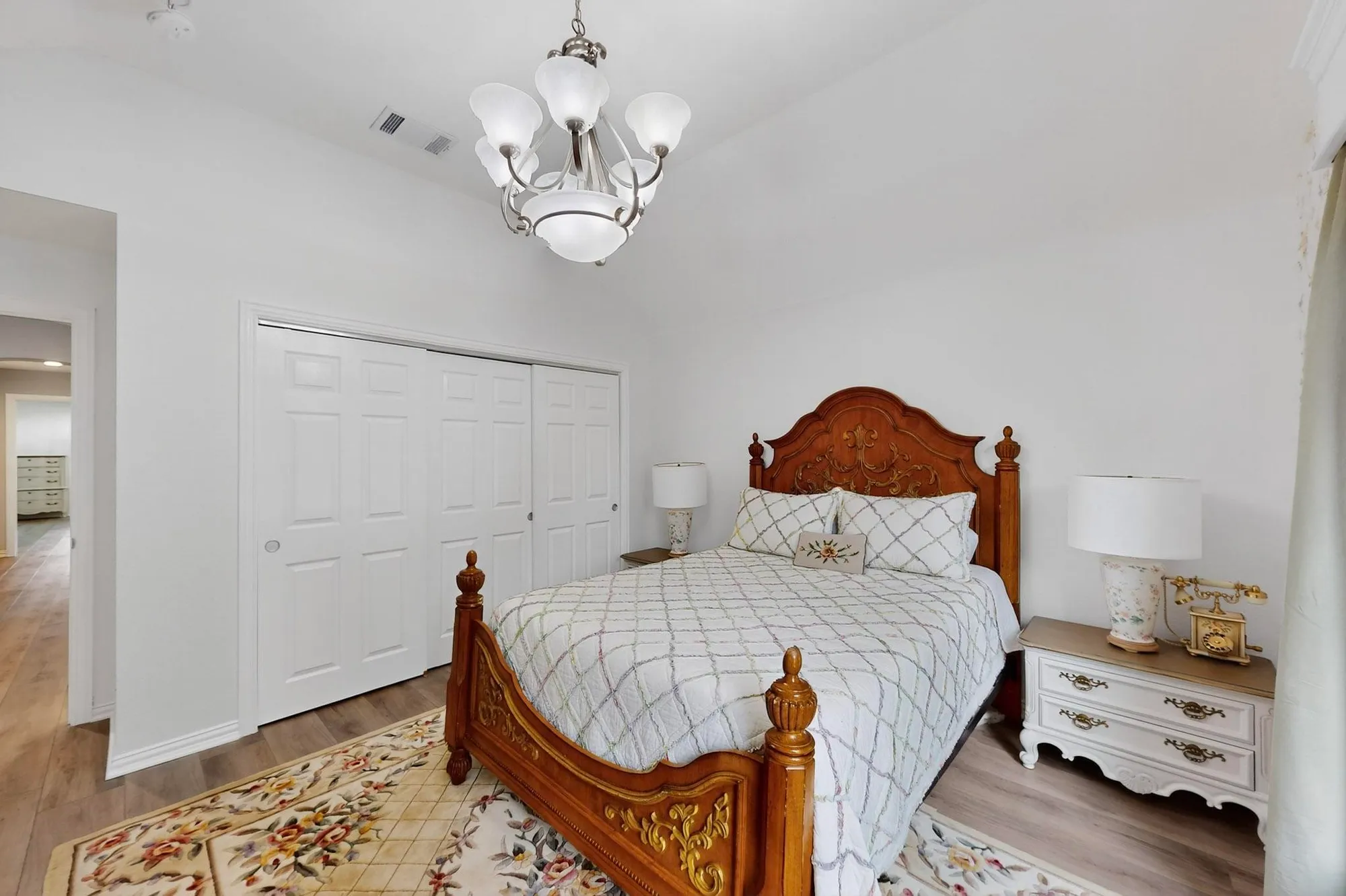 Property Slideshow image 23 of 40 | 10013 countryside dr, Denton, TX, 76207