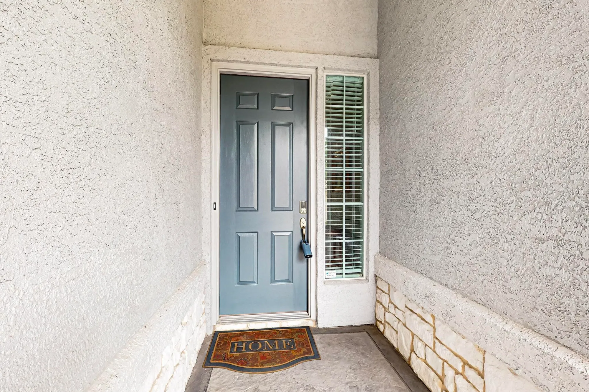 Property Slideshow image 4 of 40 | 10013 countryside dr, Denton, TX, 76207