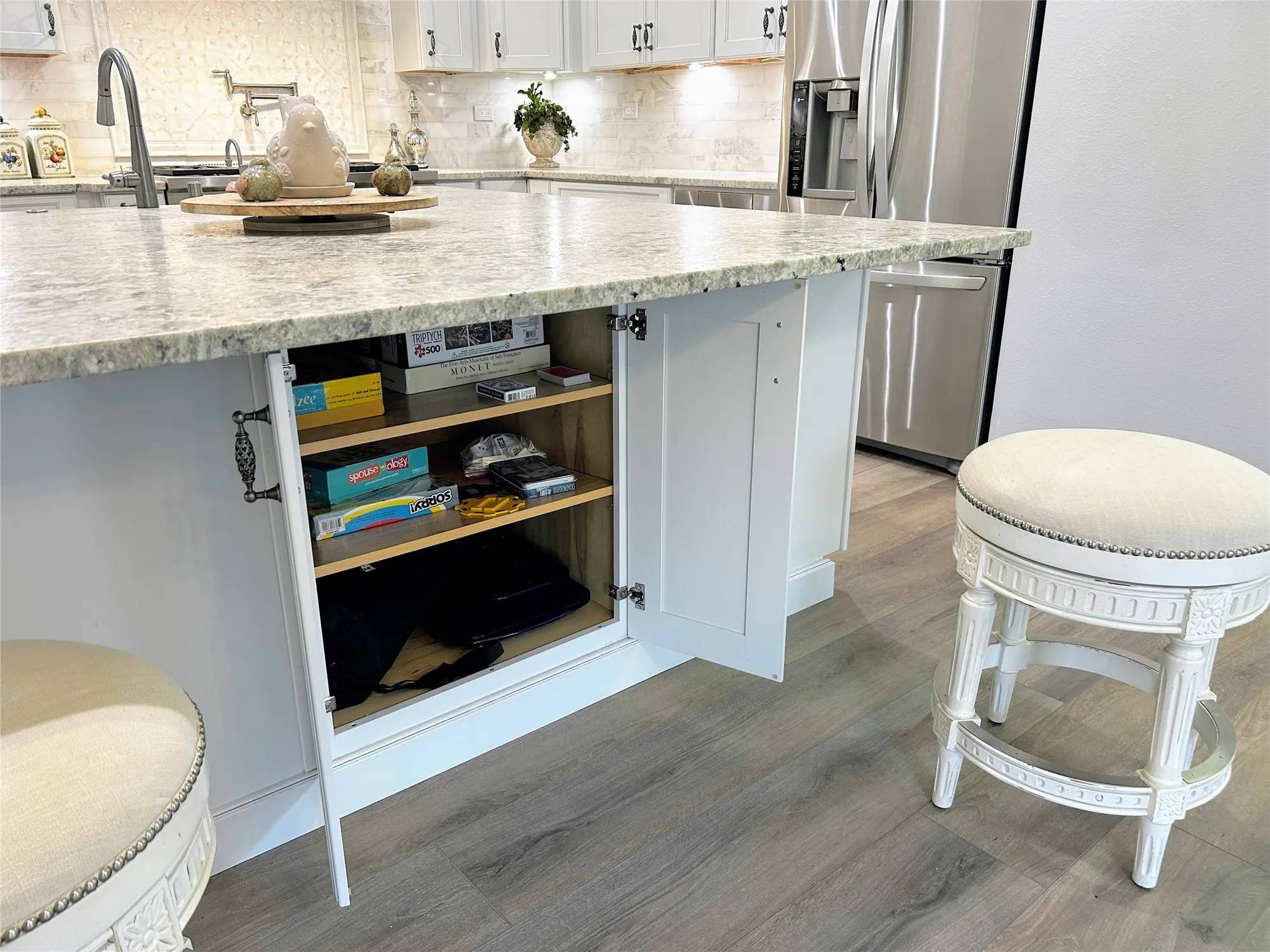 Property Slideshow image 9 of 40 | 10013 countryside dr, Denton, TX, 76207