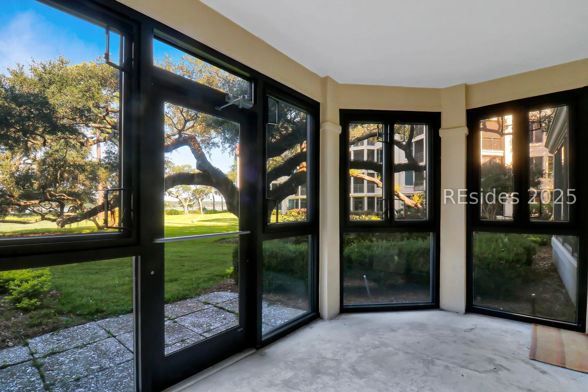 Property Slideshow image 24 of 44 | 6 village north dr 133, Hilton Head Island, SC, 29926