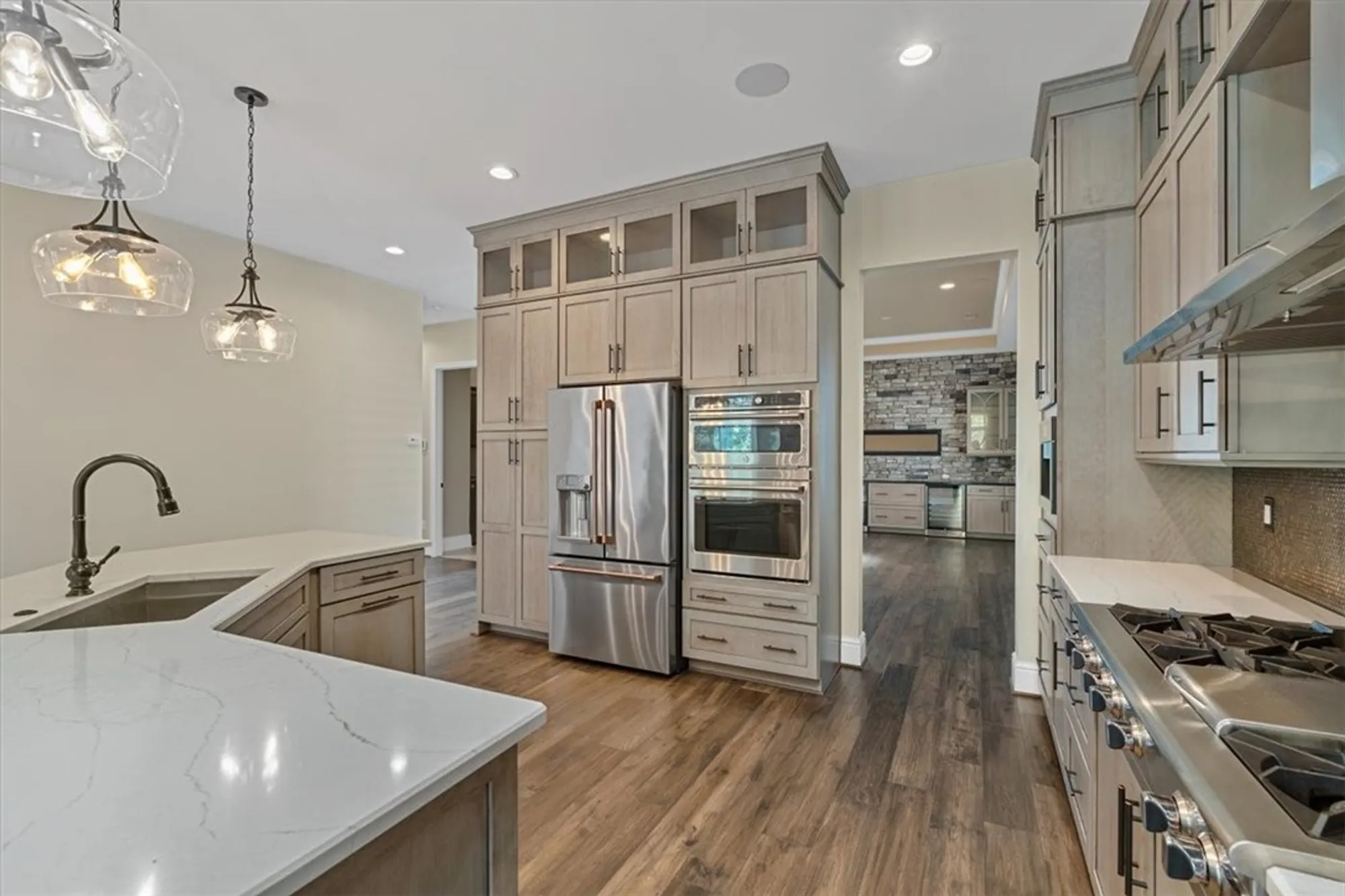 Property Slideshow image 11 of 49 | 271 jefferson ln, Cranberry Twp, PA, 16066