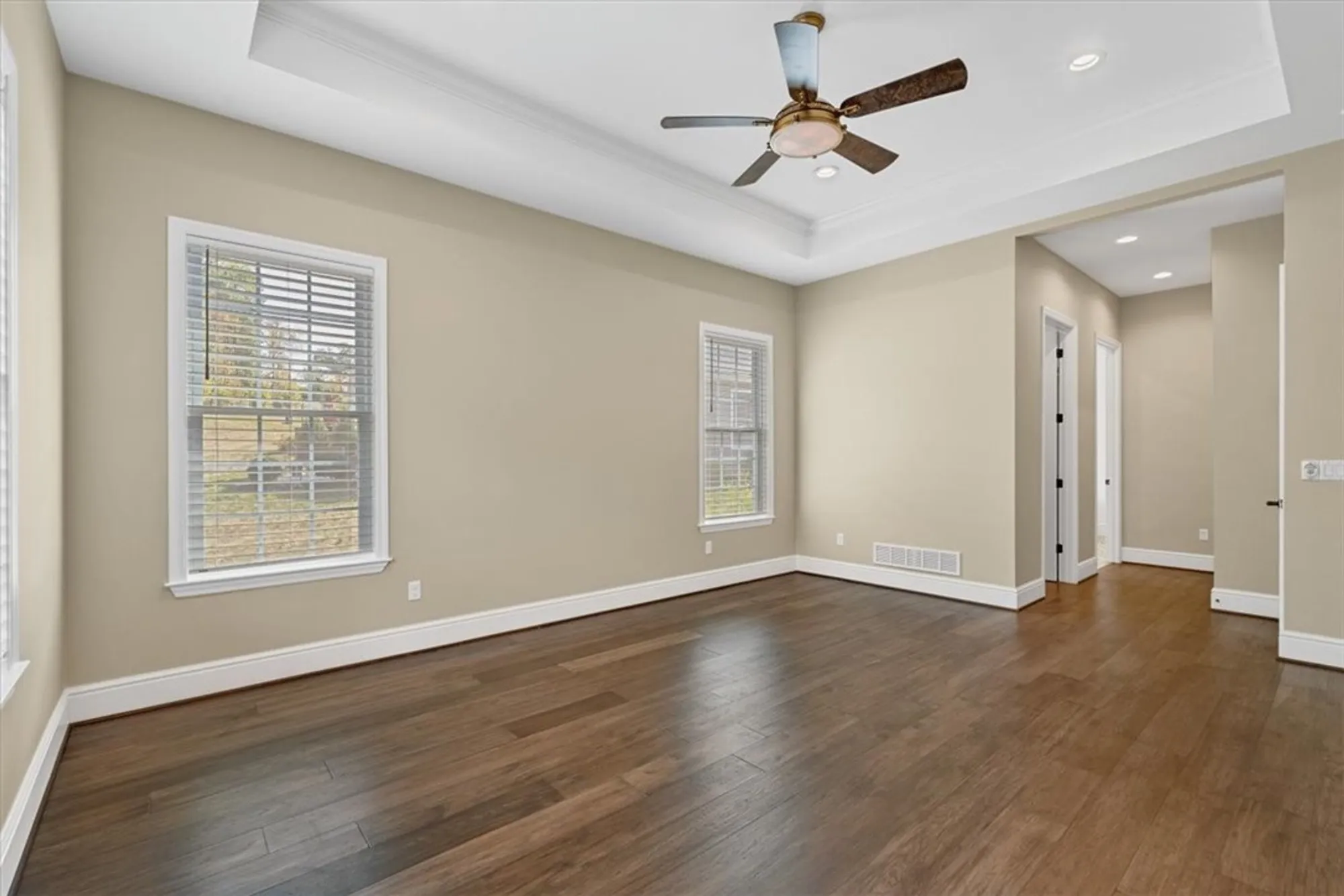 Property Slideshow image 28 of 49 | 271 jefferson ln, Cranberry Twp, PA, 16066